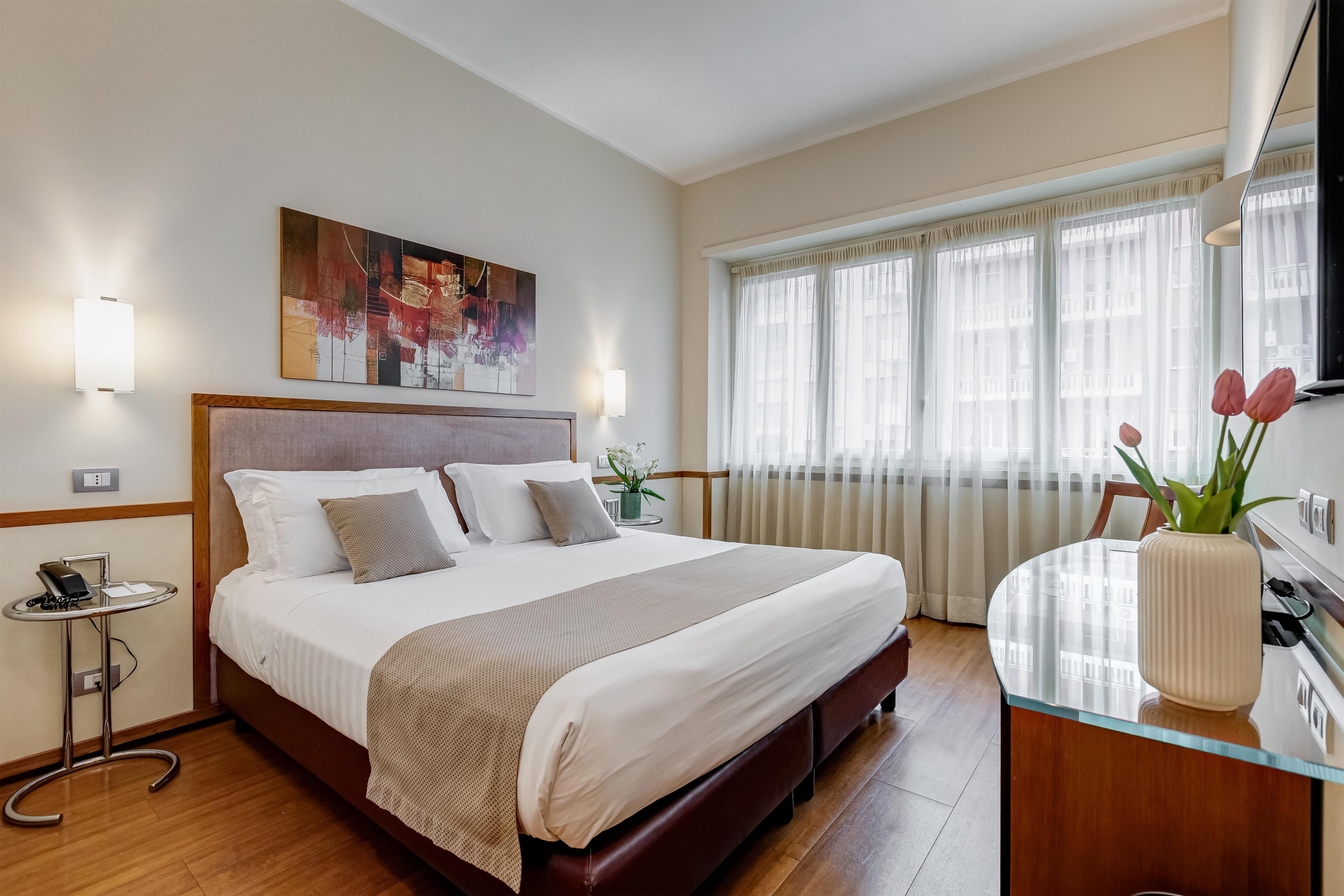 Double Queen Size Bed