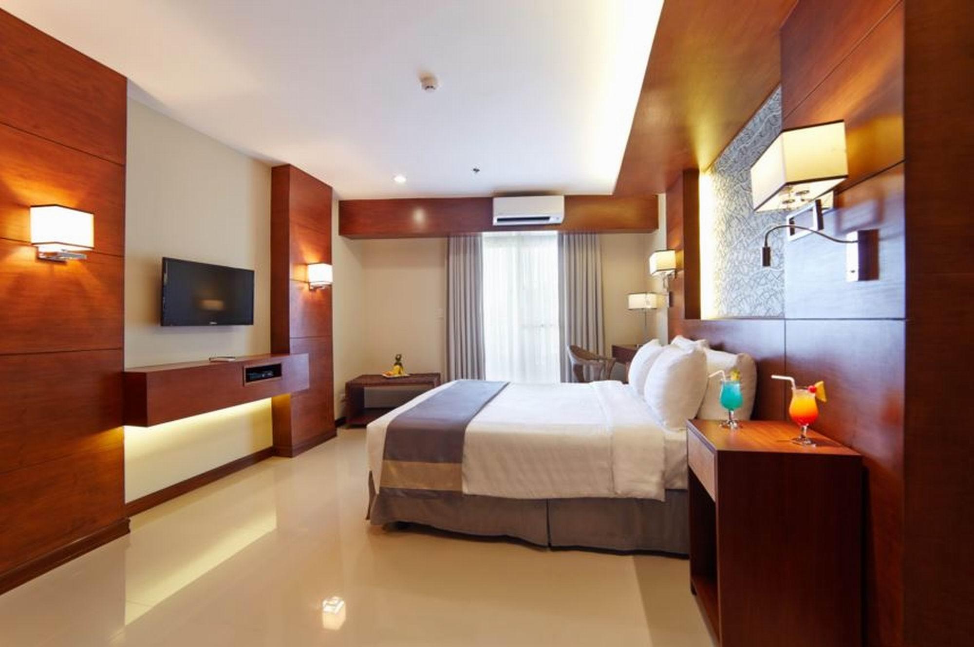 Double or Twin Deluxe