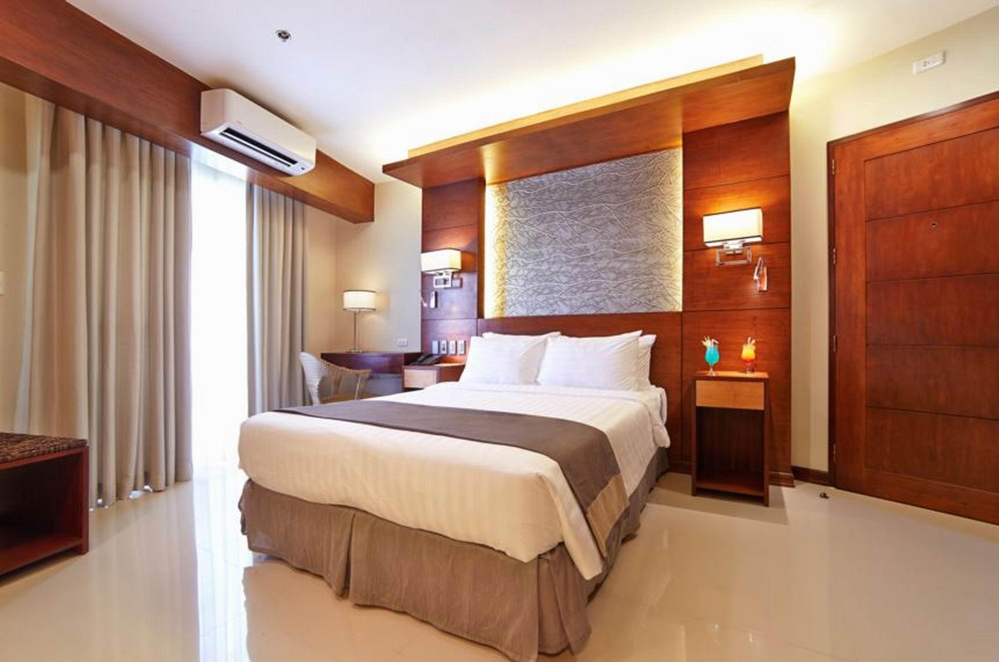 Double or Twin Deluxe