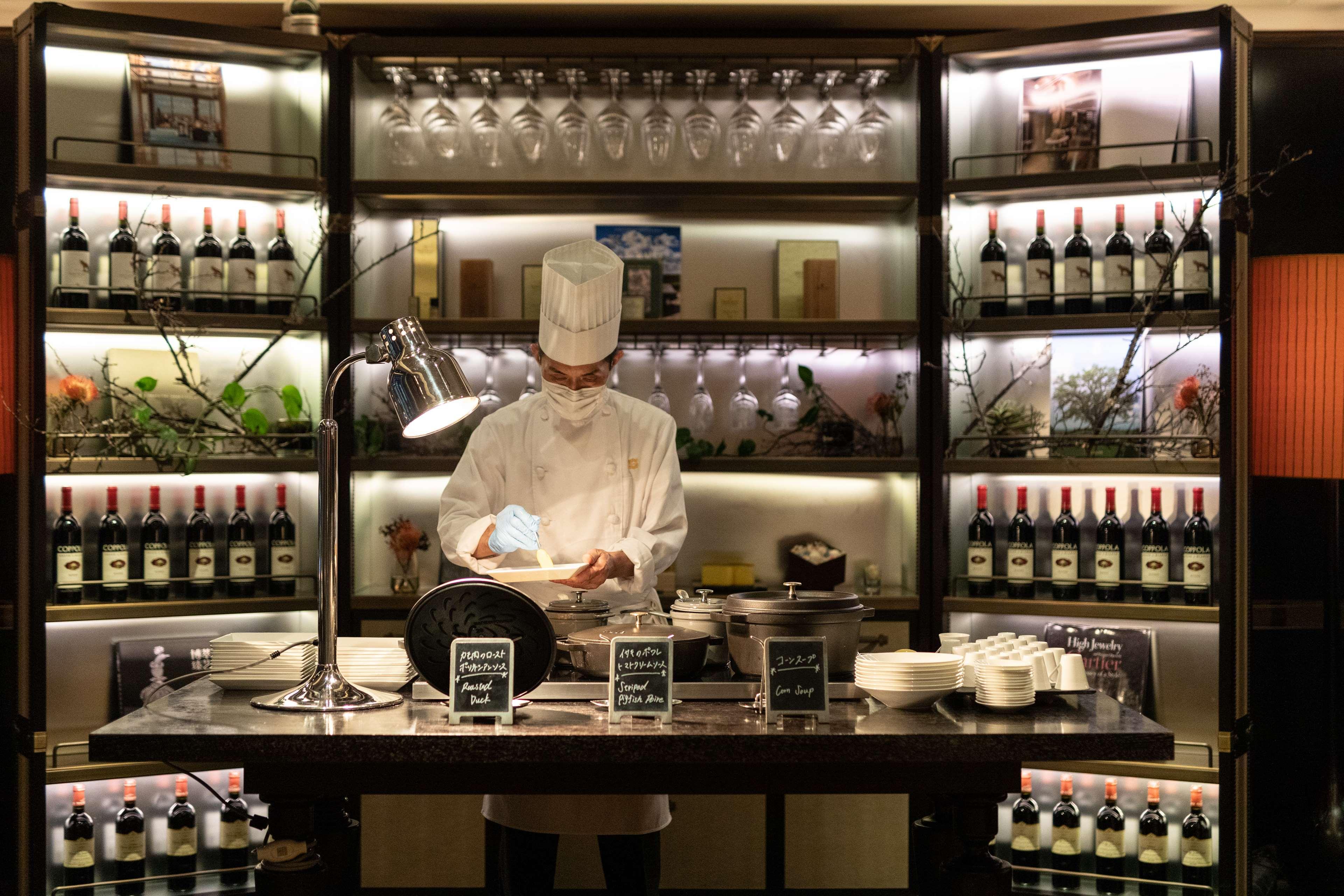 Double Deluxe King Bed