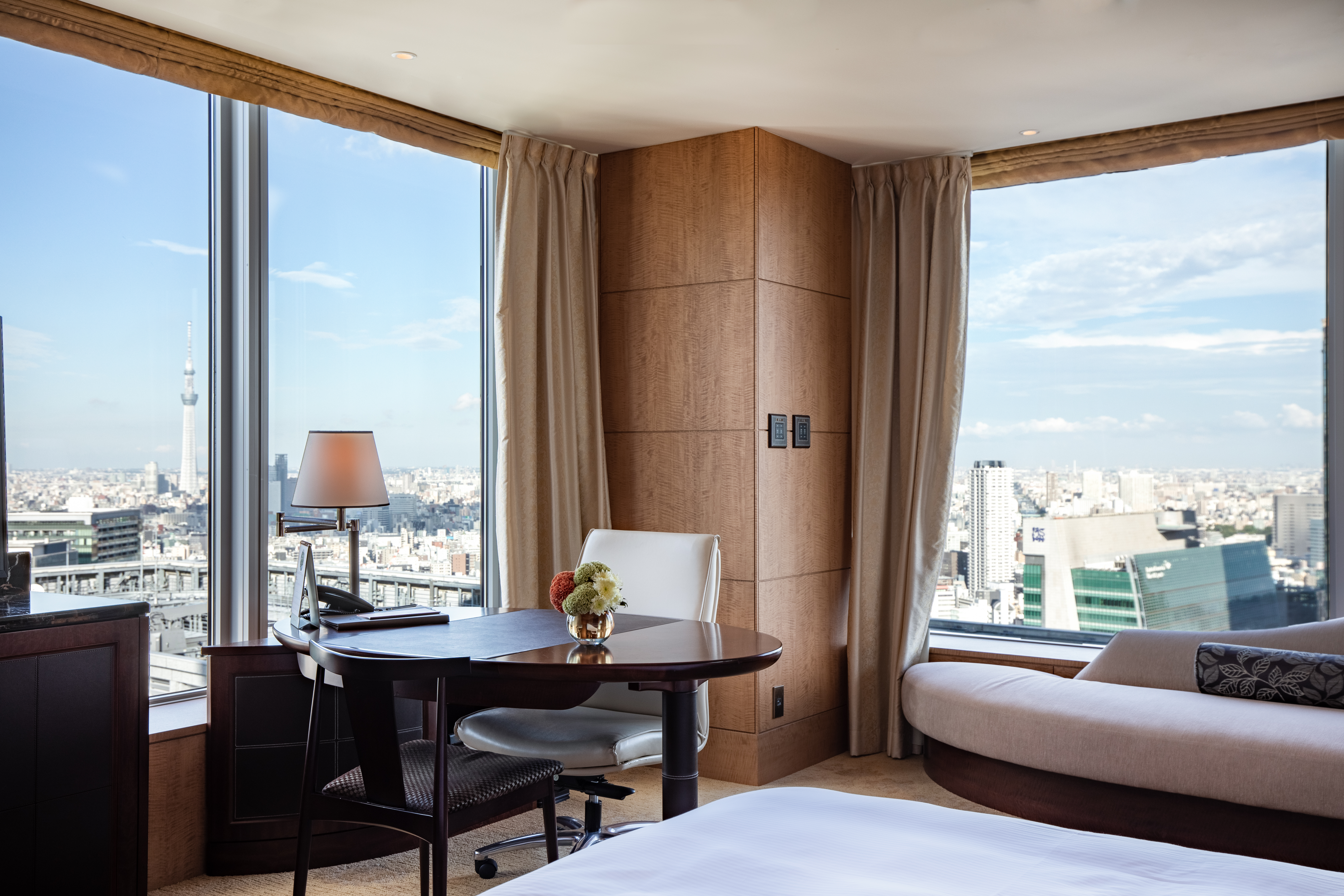 Double Premier King Bed