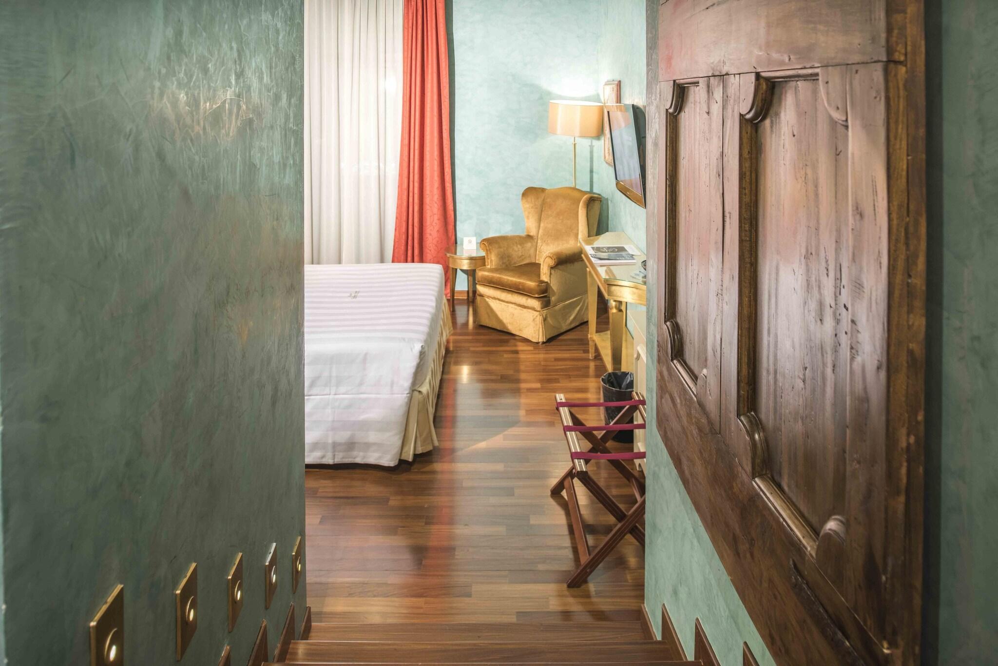 Double Deluxe with Jacuzzi