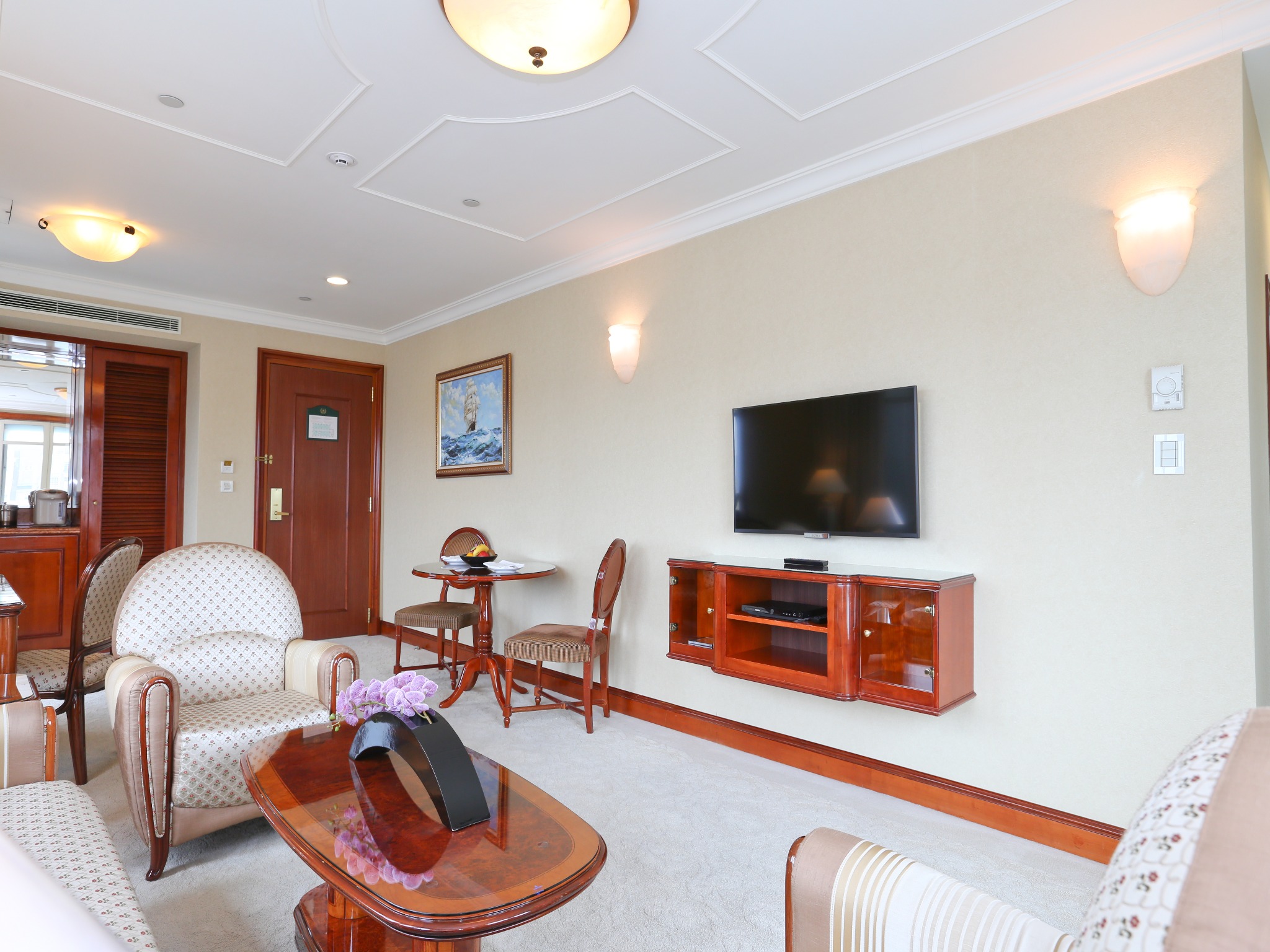 Double or Twin Deluxe