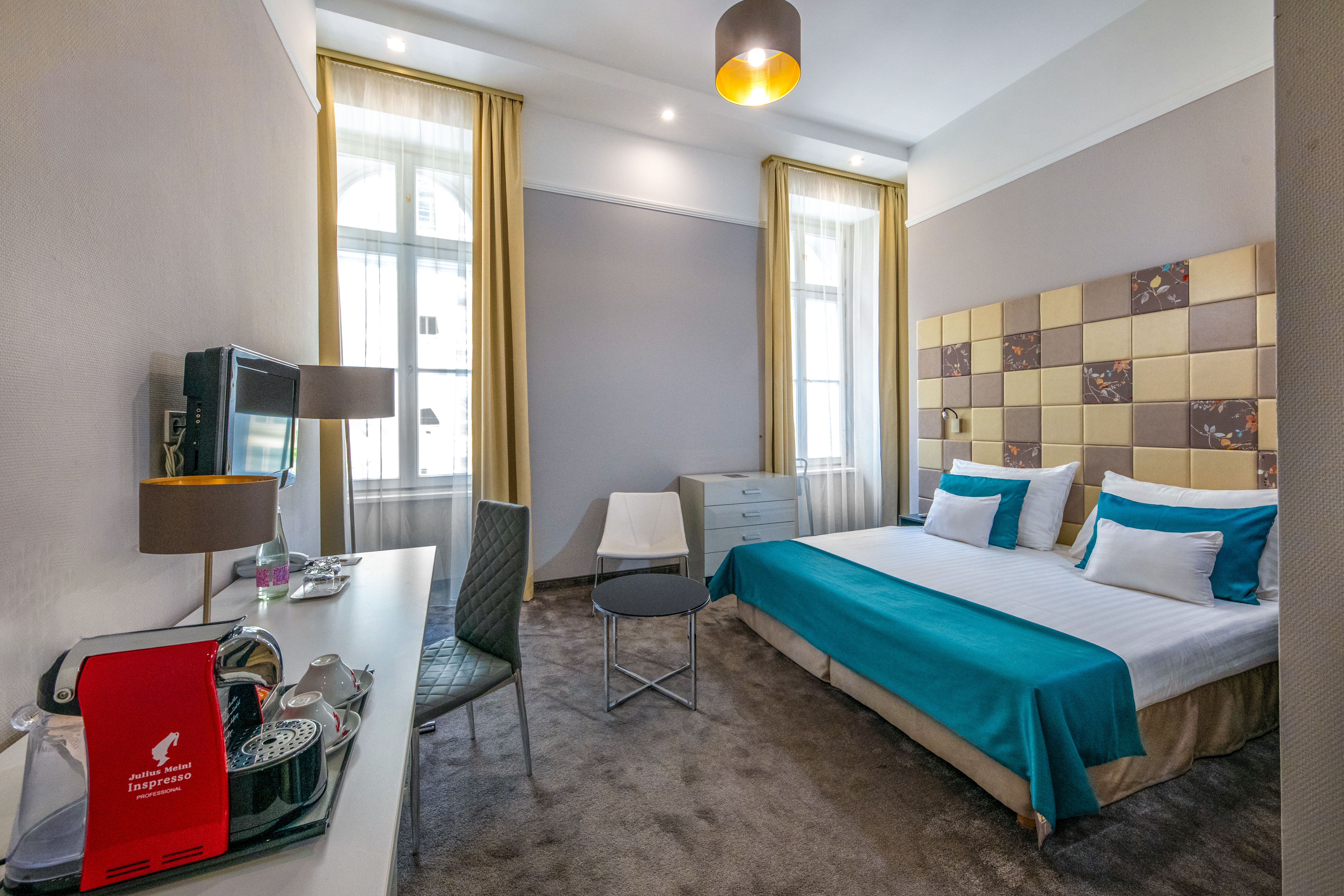 Double One Bedroom One Bathroom