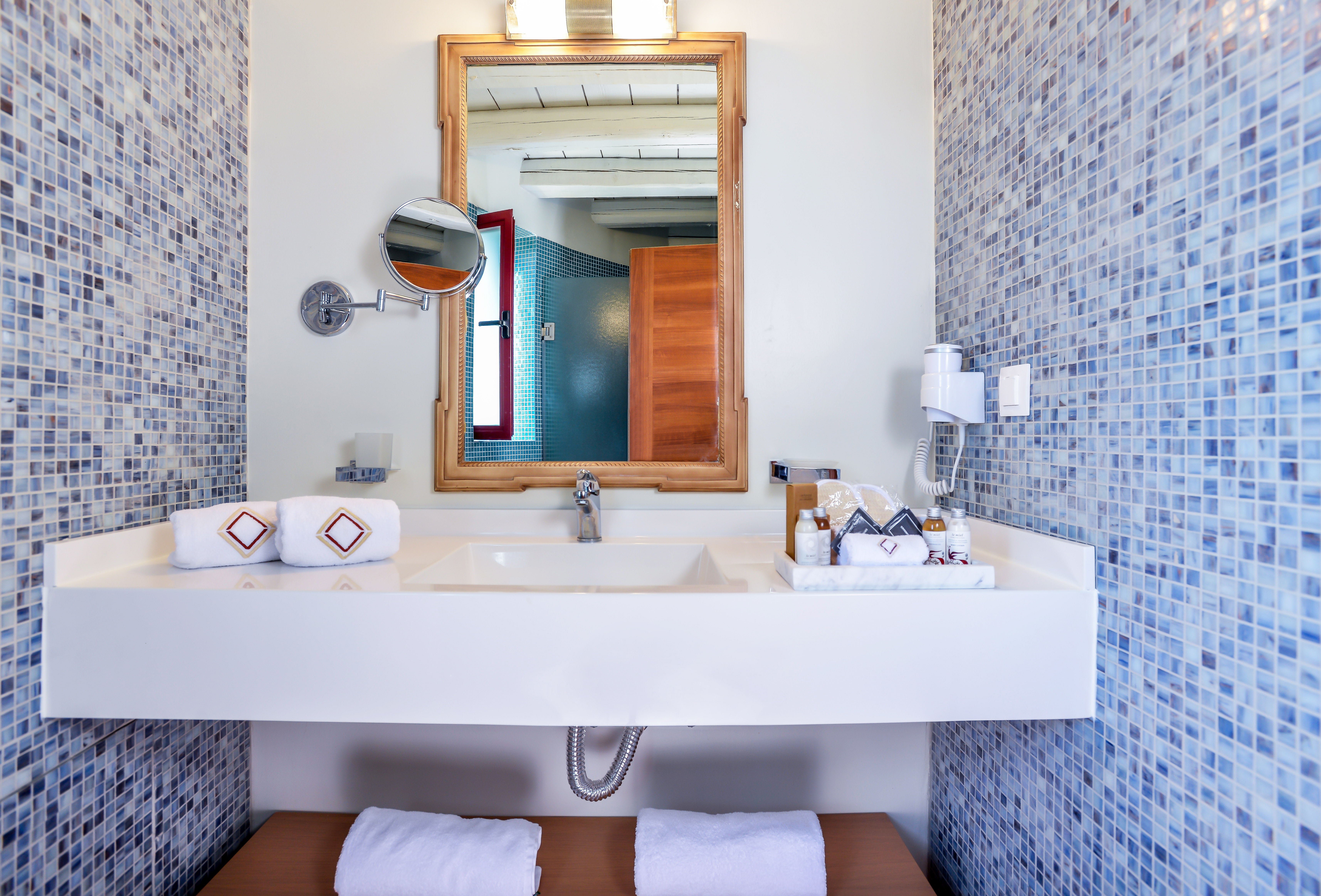 Suite Two Bedrooms Two Bathrooms