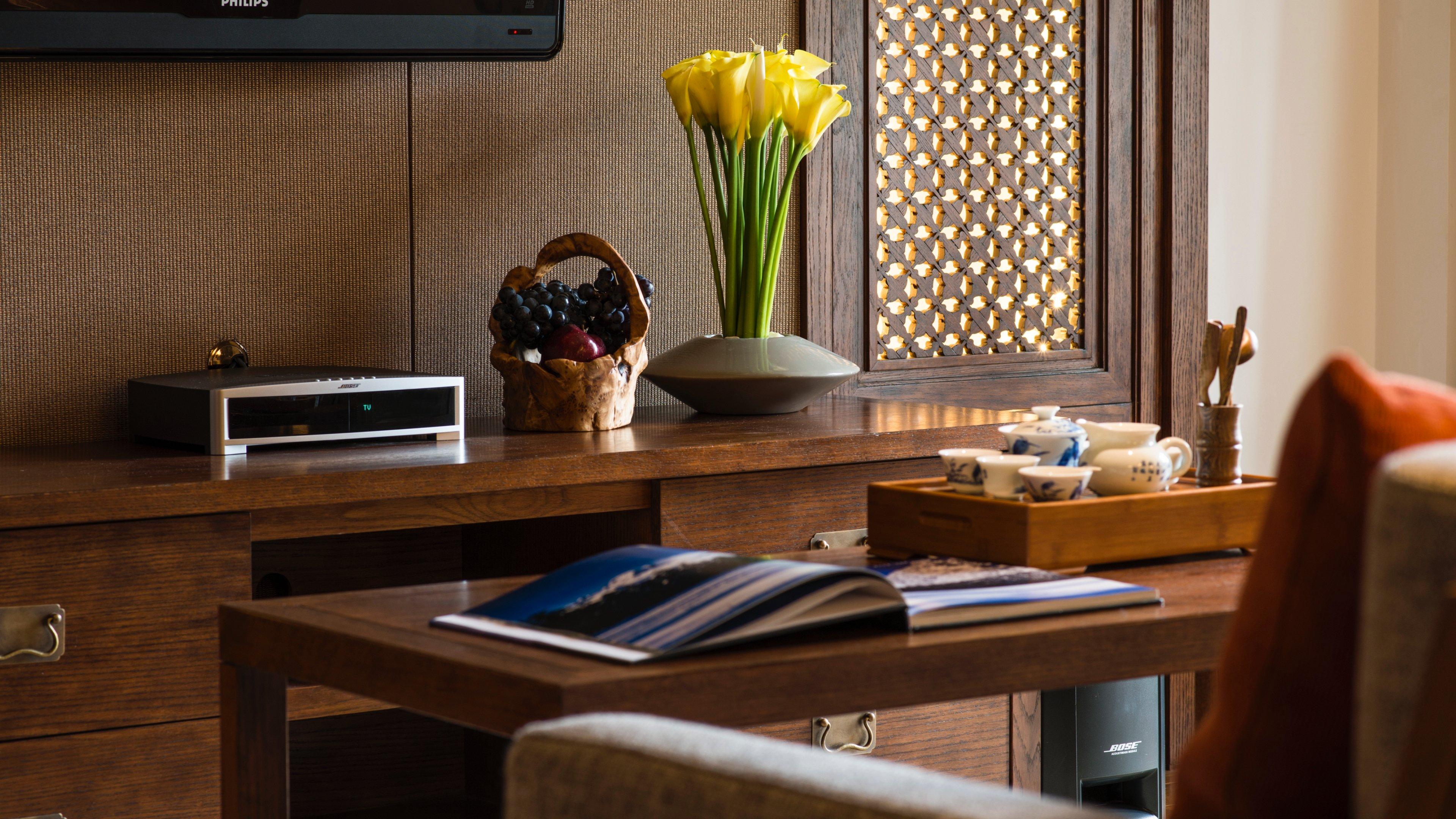 Suite Club with Views