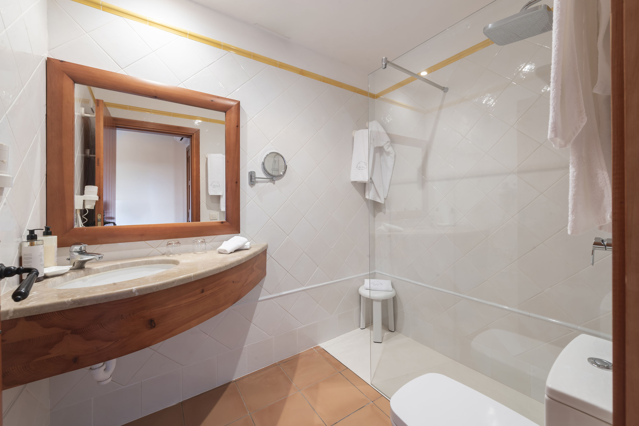 Double Single with Balcony