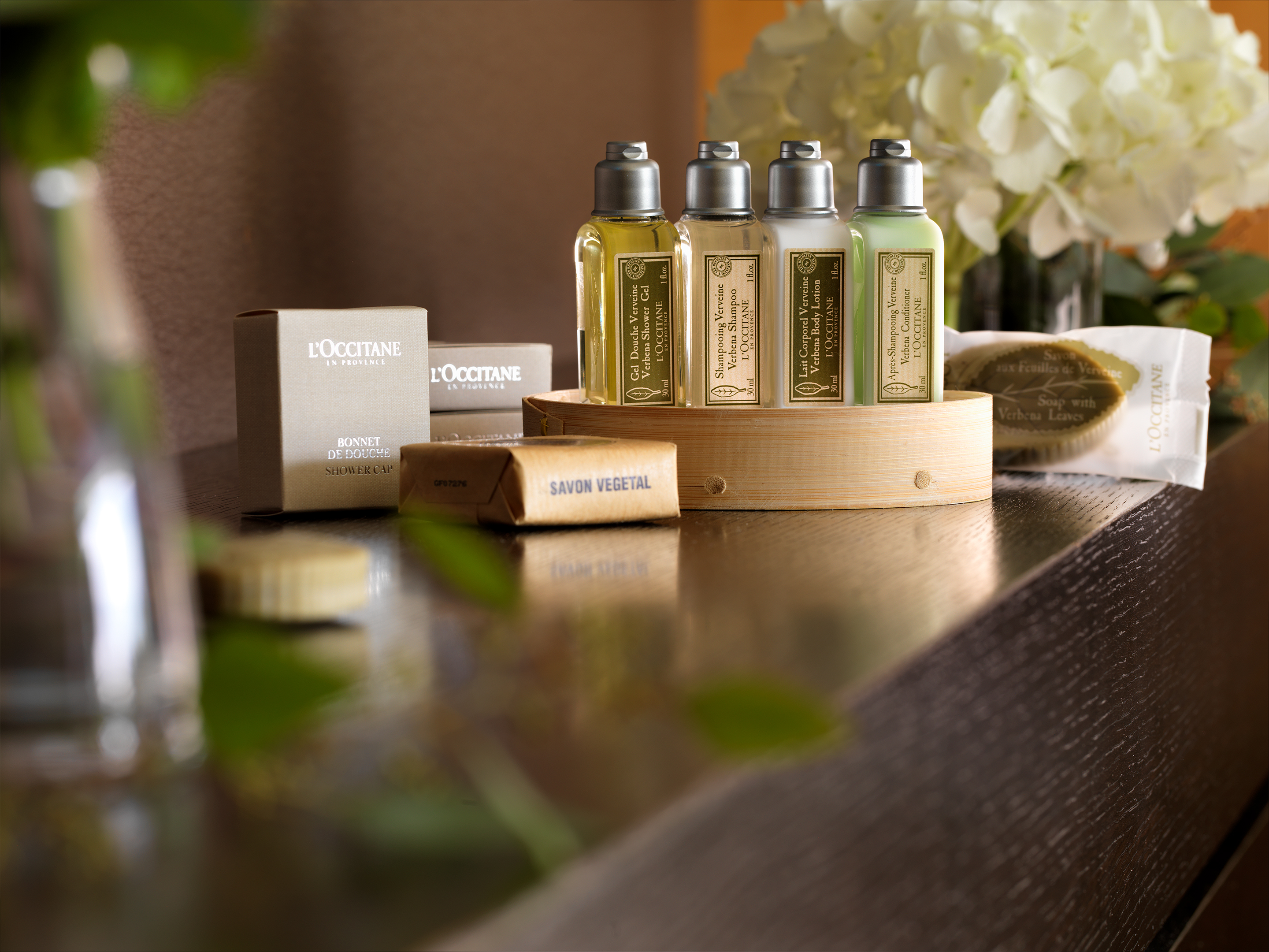 Studio King Size Bed