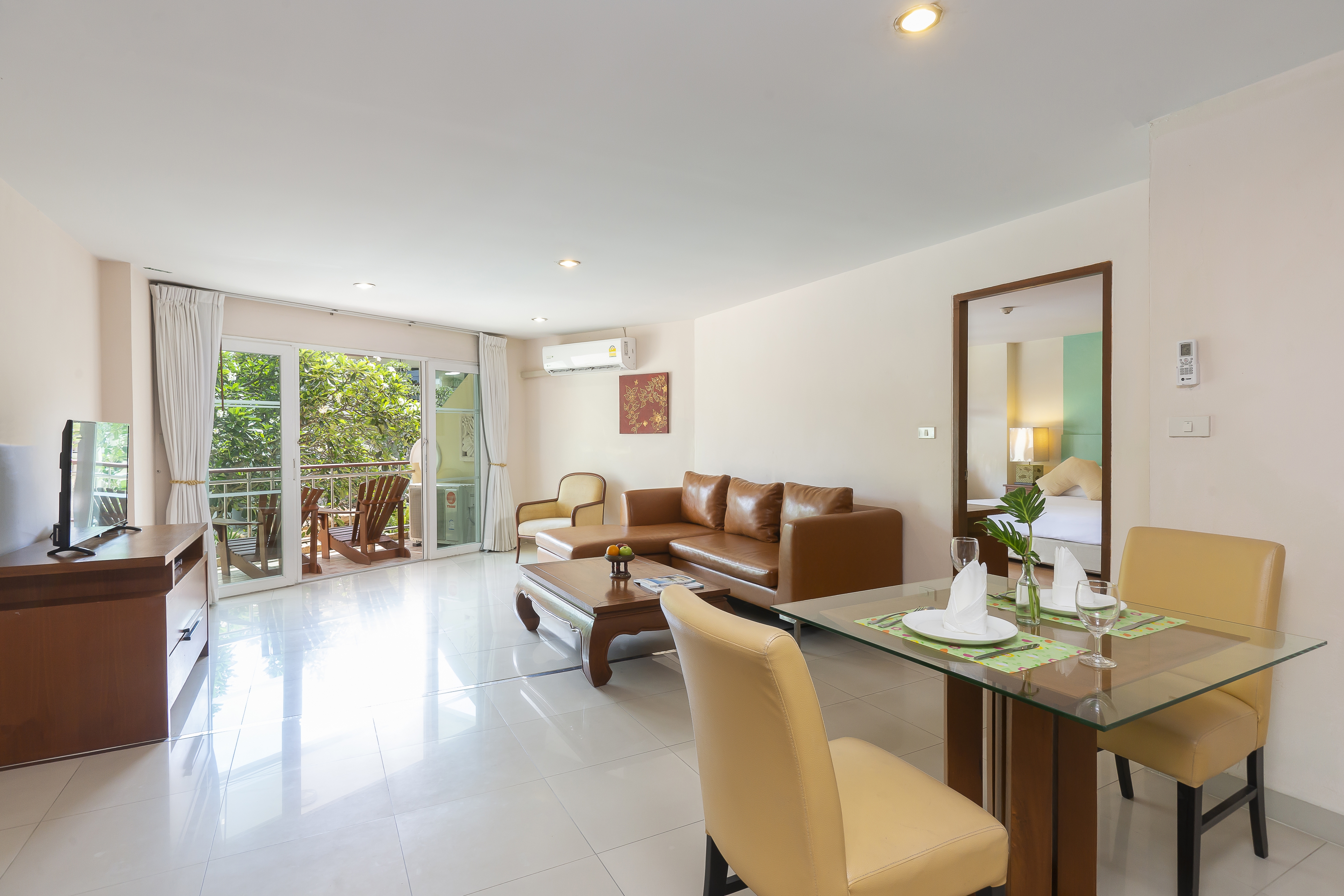 Family Room Pool View