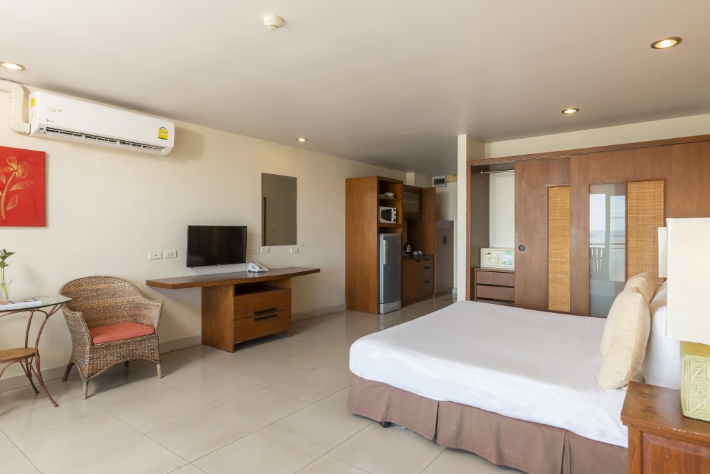 Double or Twin Deluxe