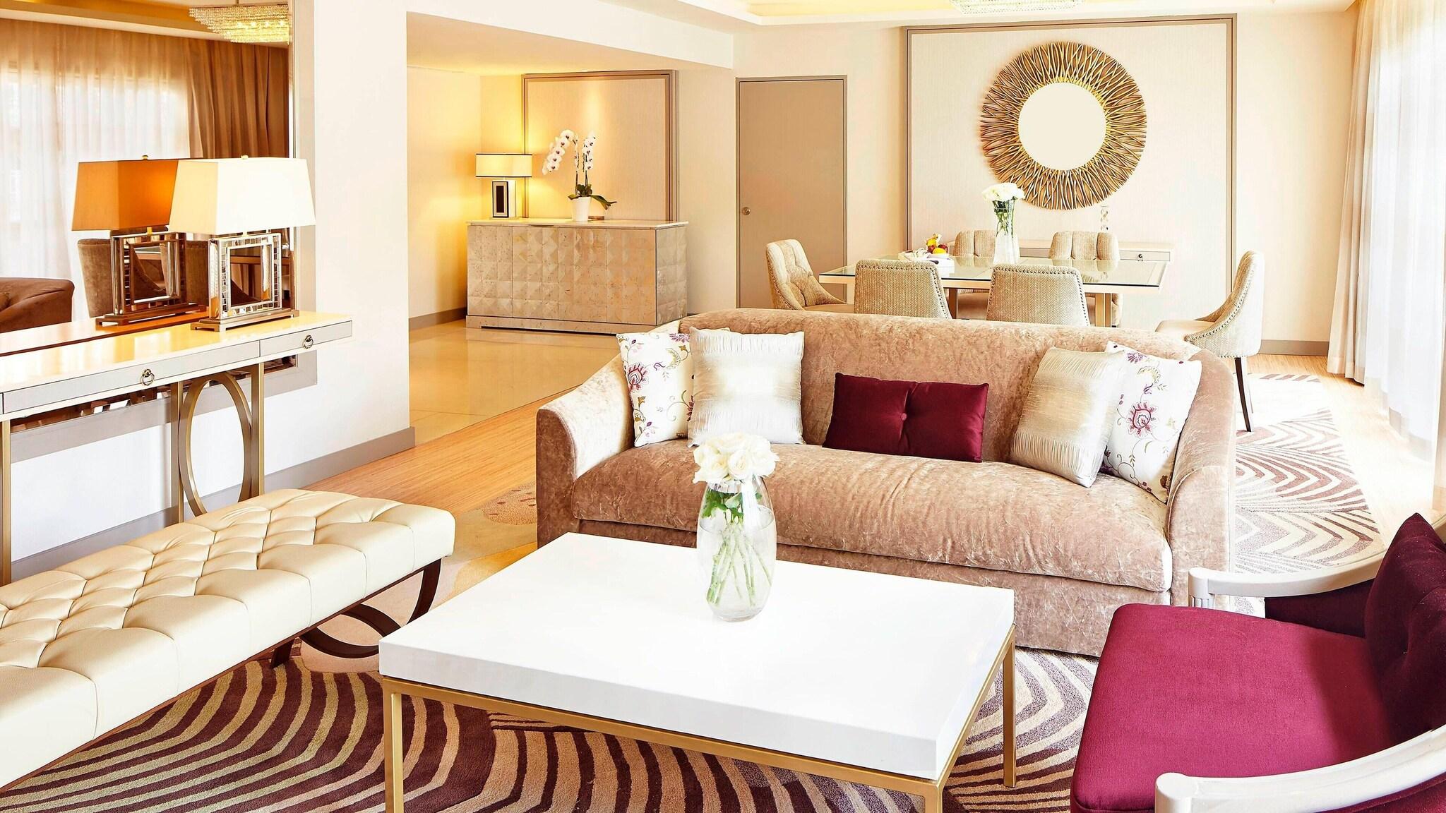 Suite Executive King Bed