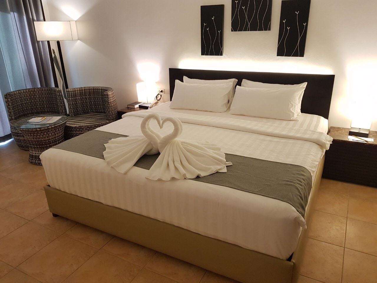 Double or Twin Standard