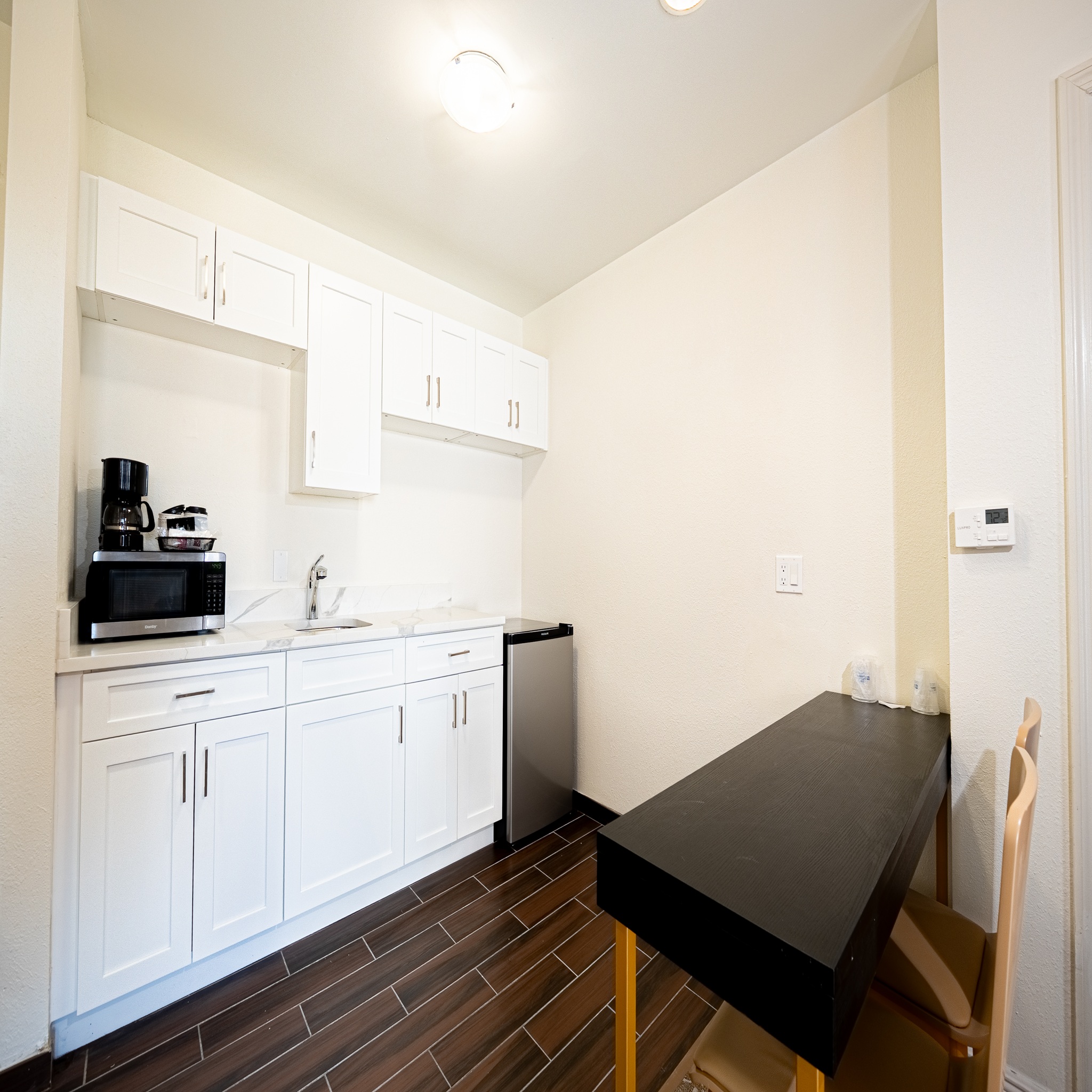 Suite King Bed One Bedroom 