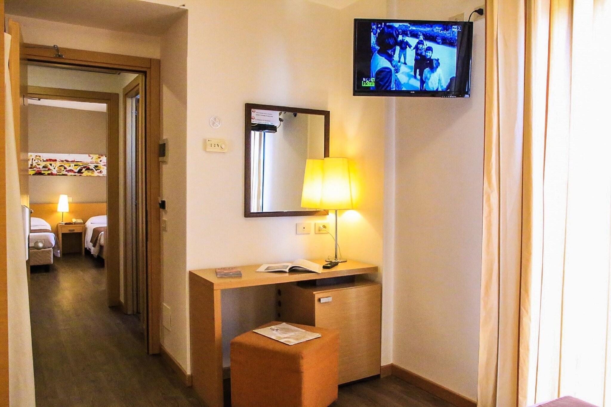 Family Room Three Beds