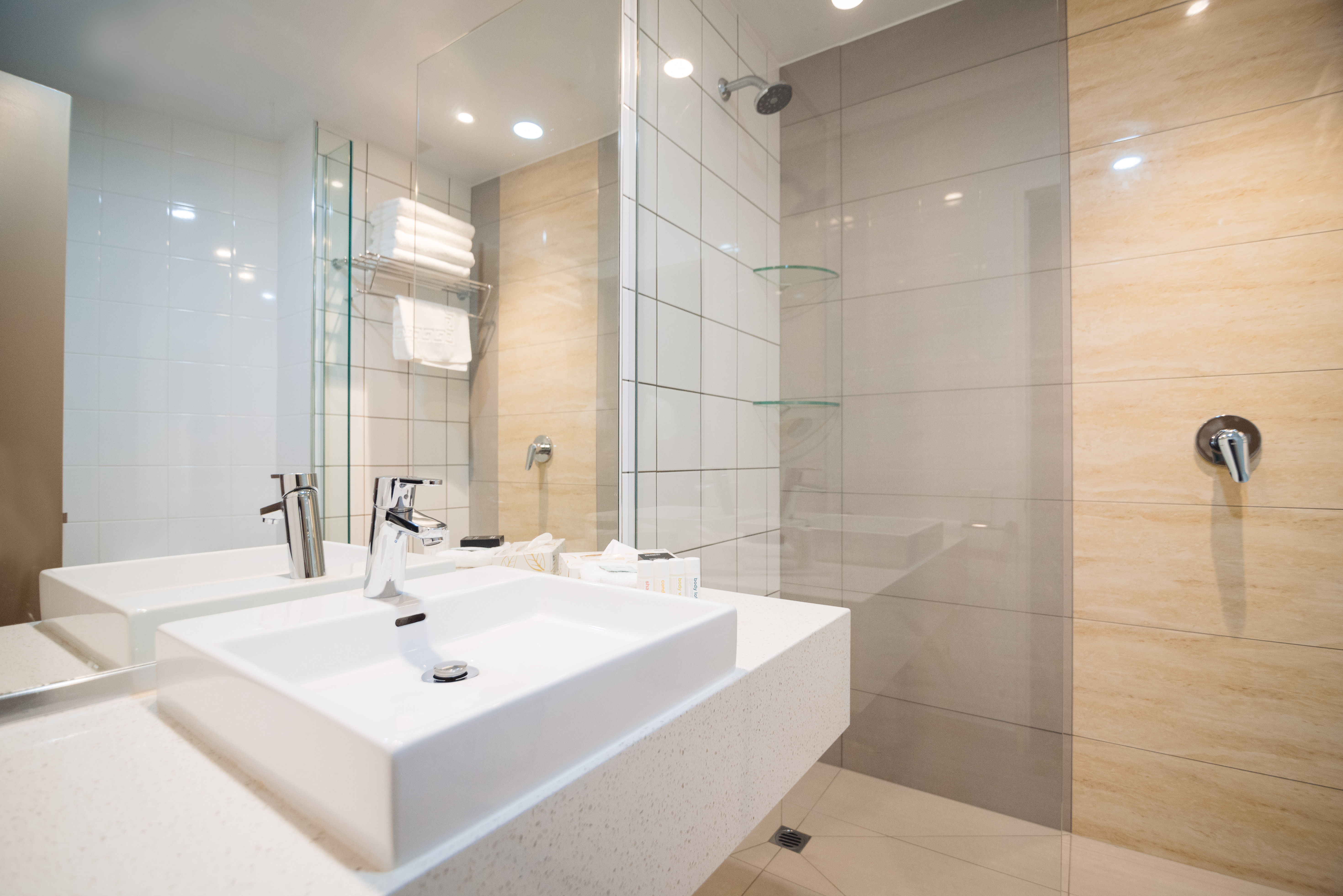 Double Deluxe City View King Bed