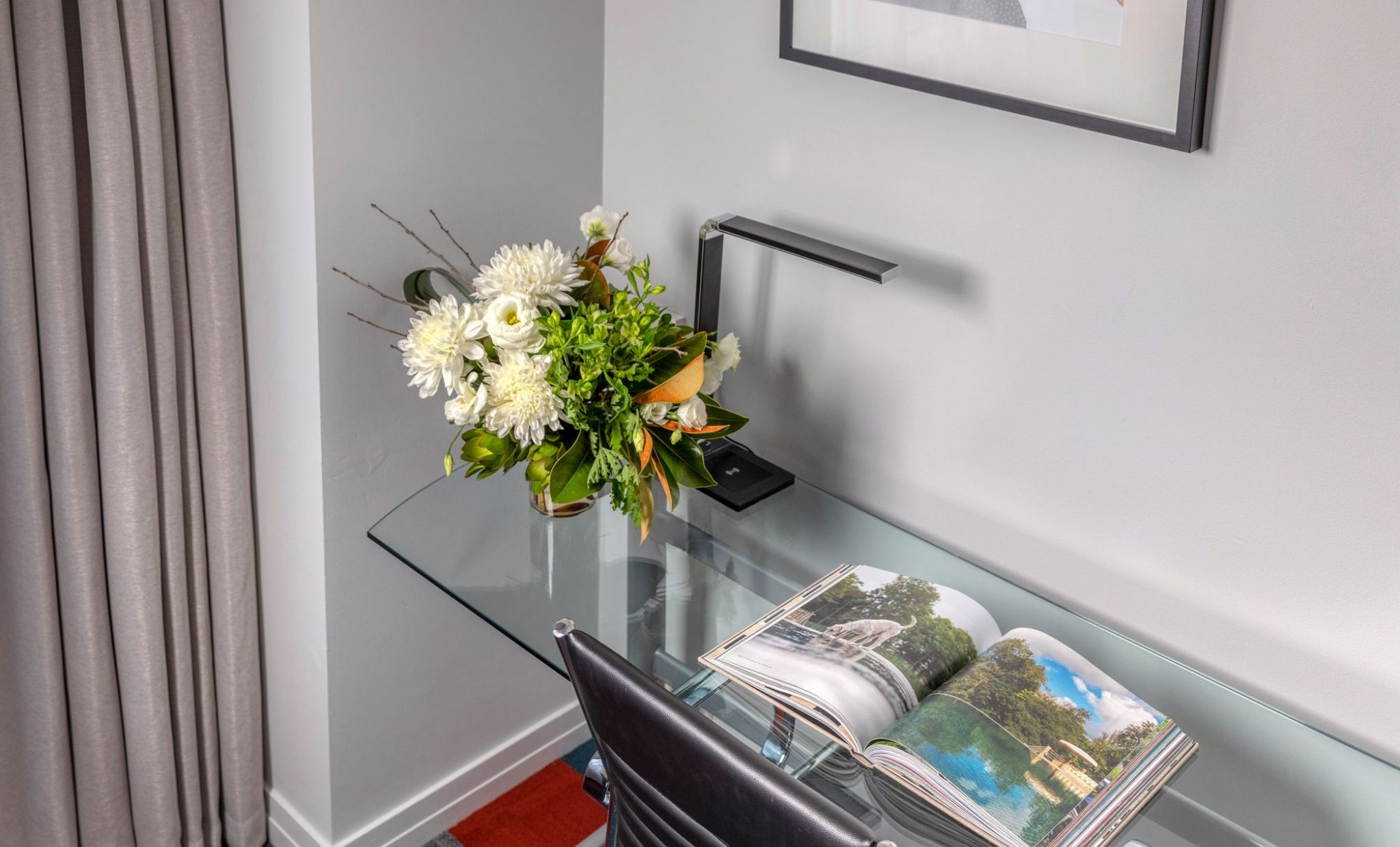 Twin Deluxe City View