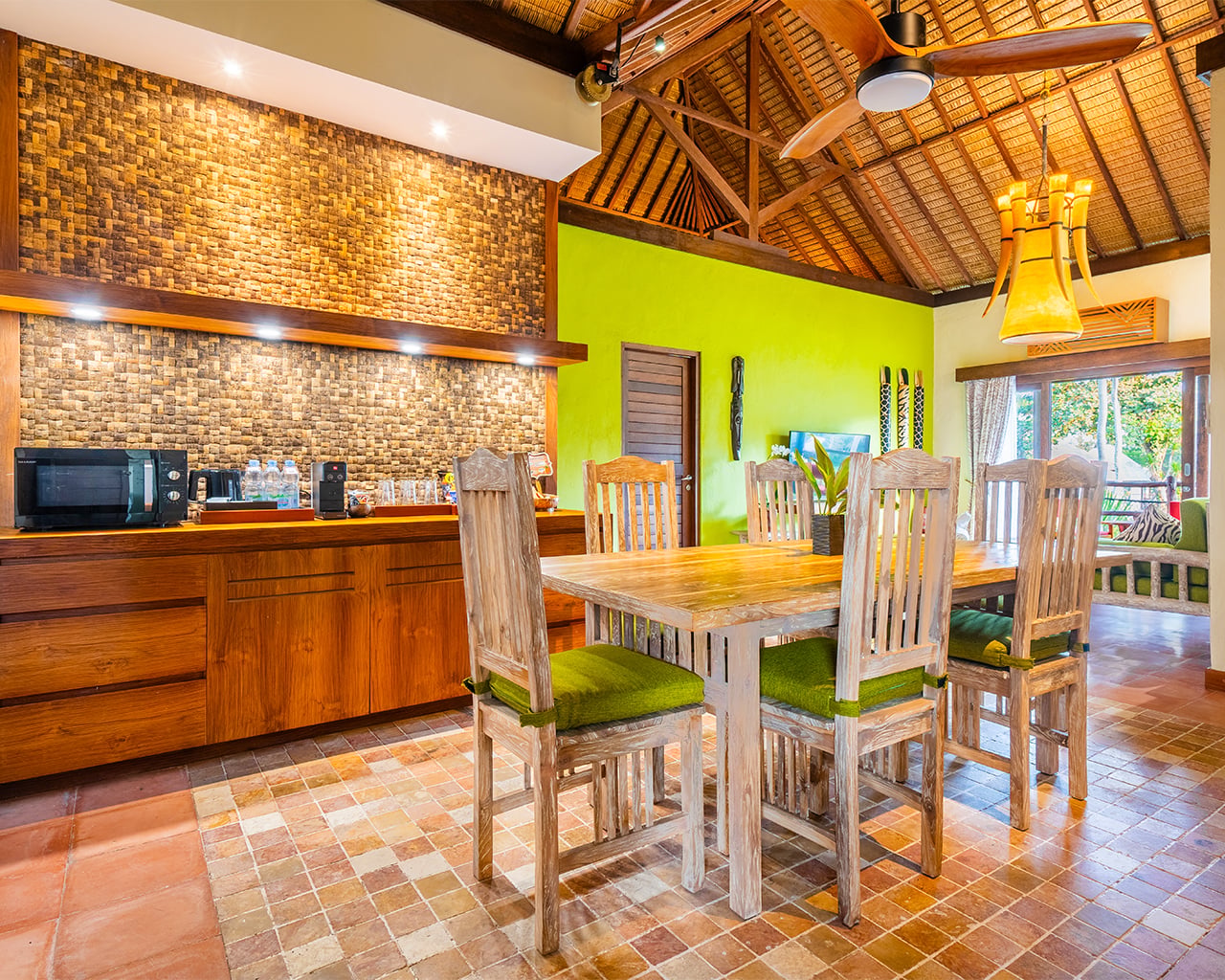 Family Room Superior