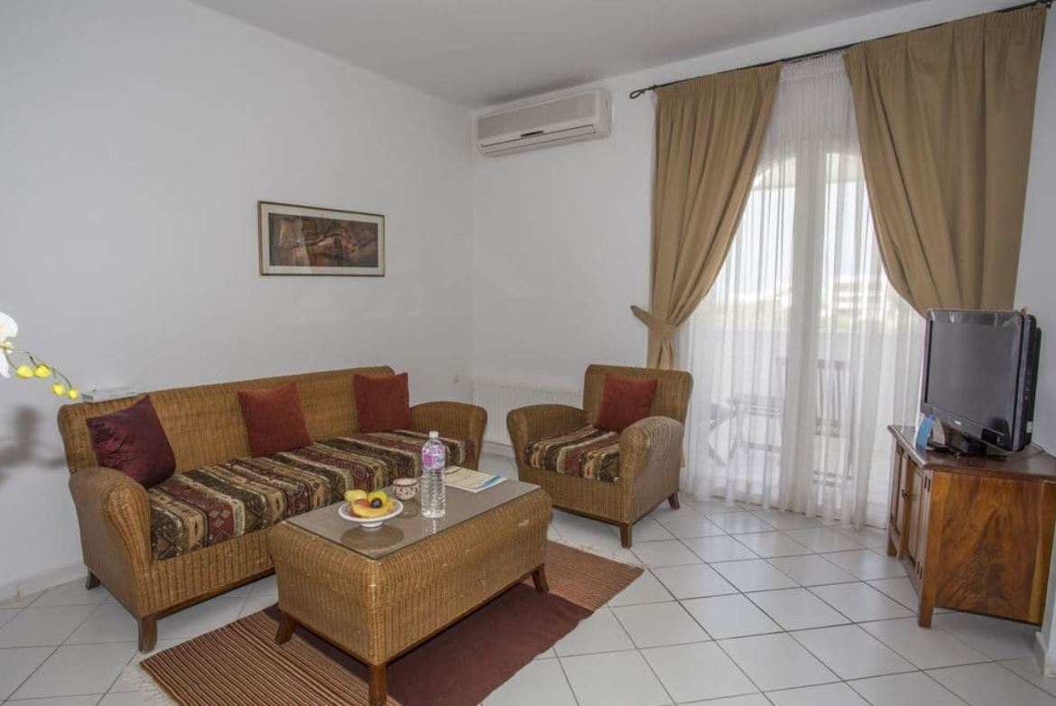 Apartment Capacity 1