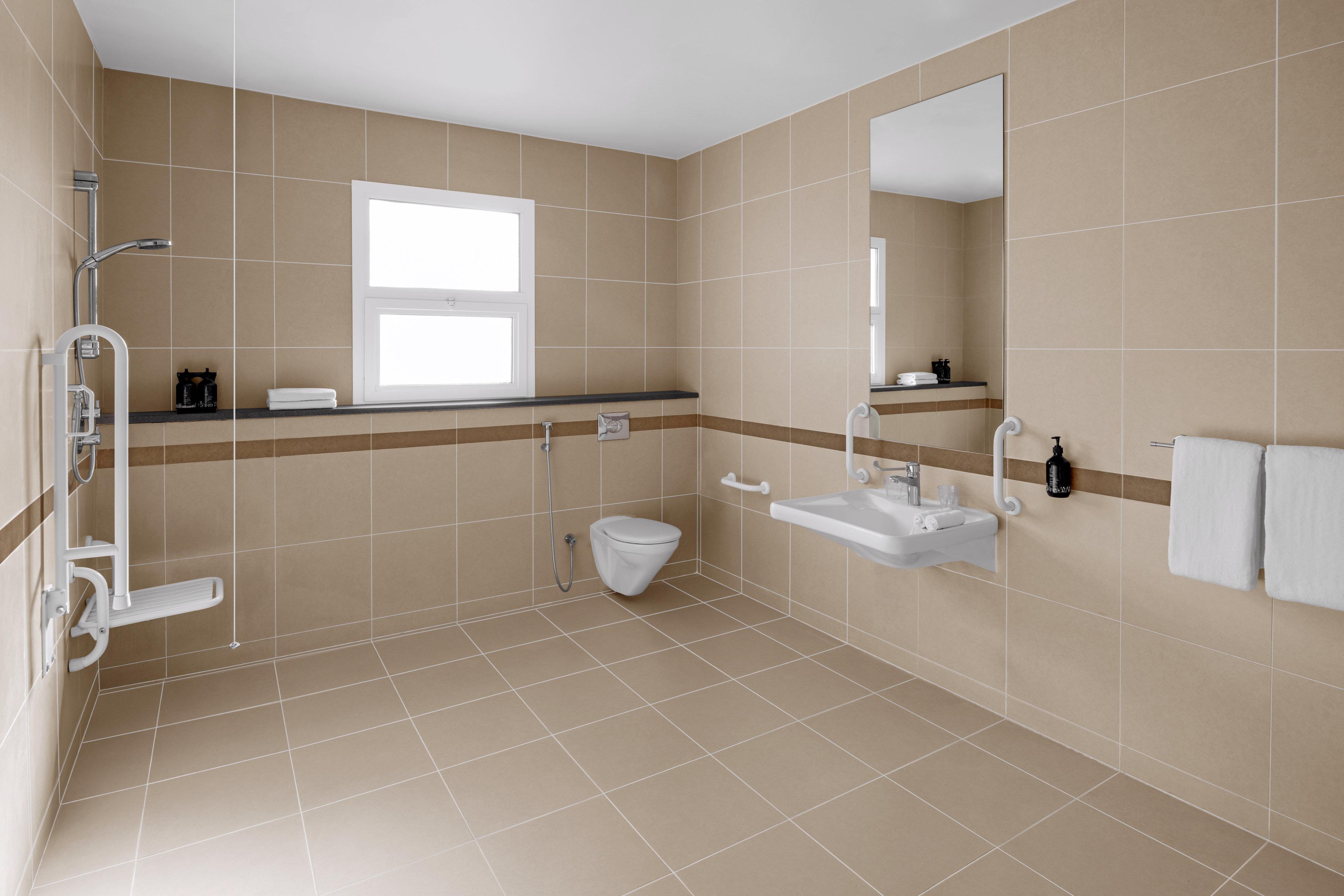 Double Accessible King Size Bed