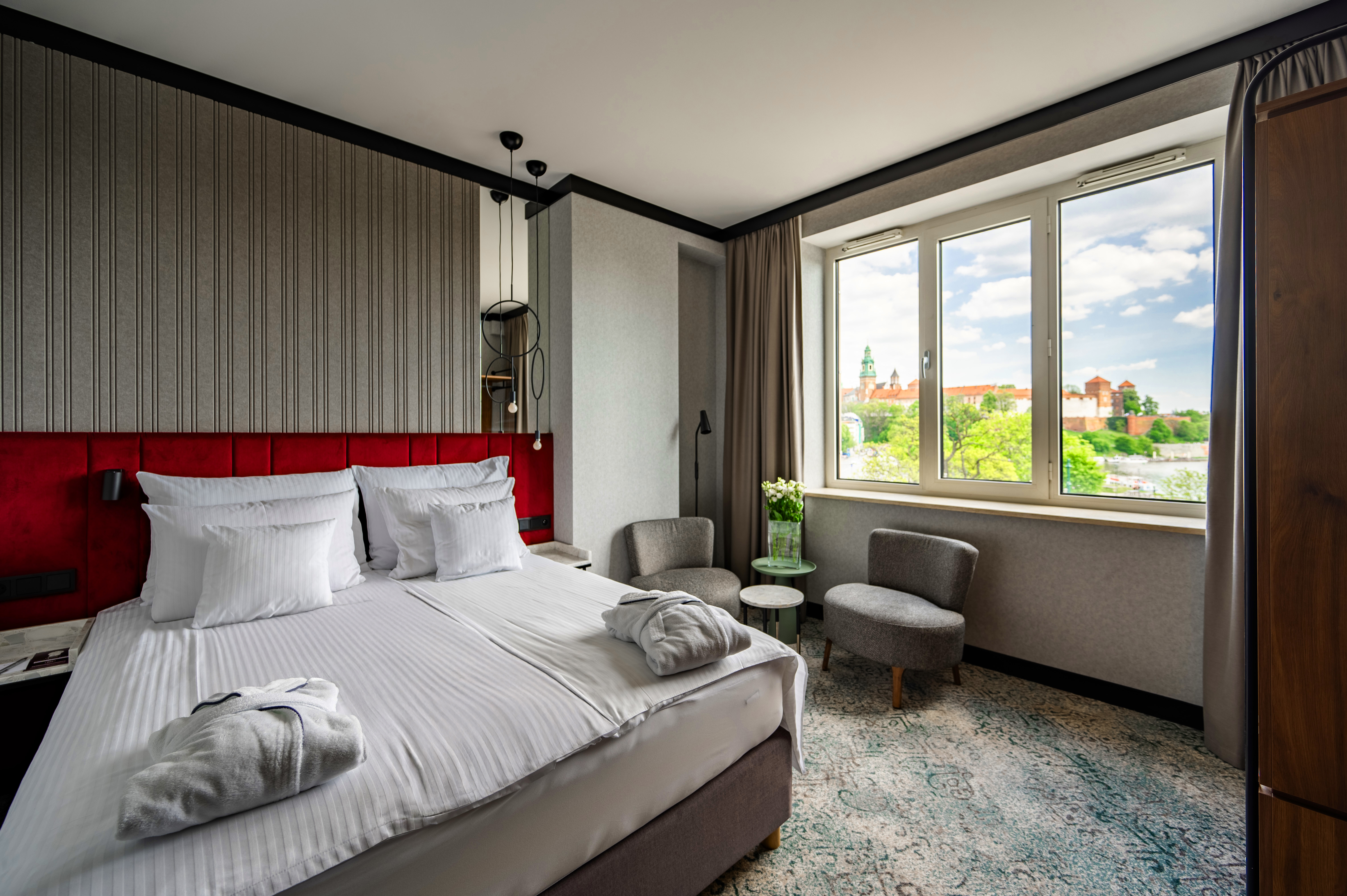 Double Superior with Double Bed