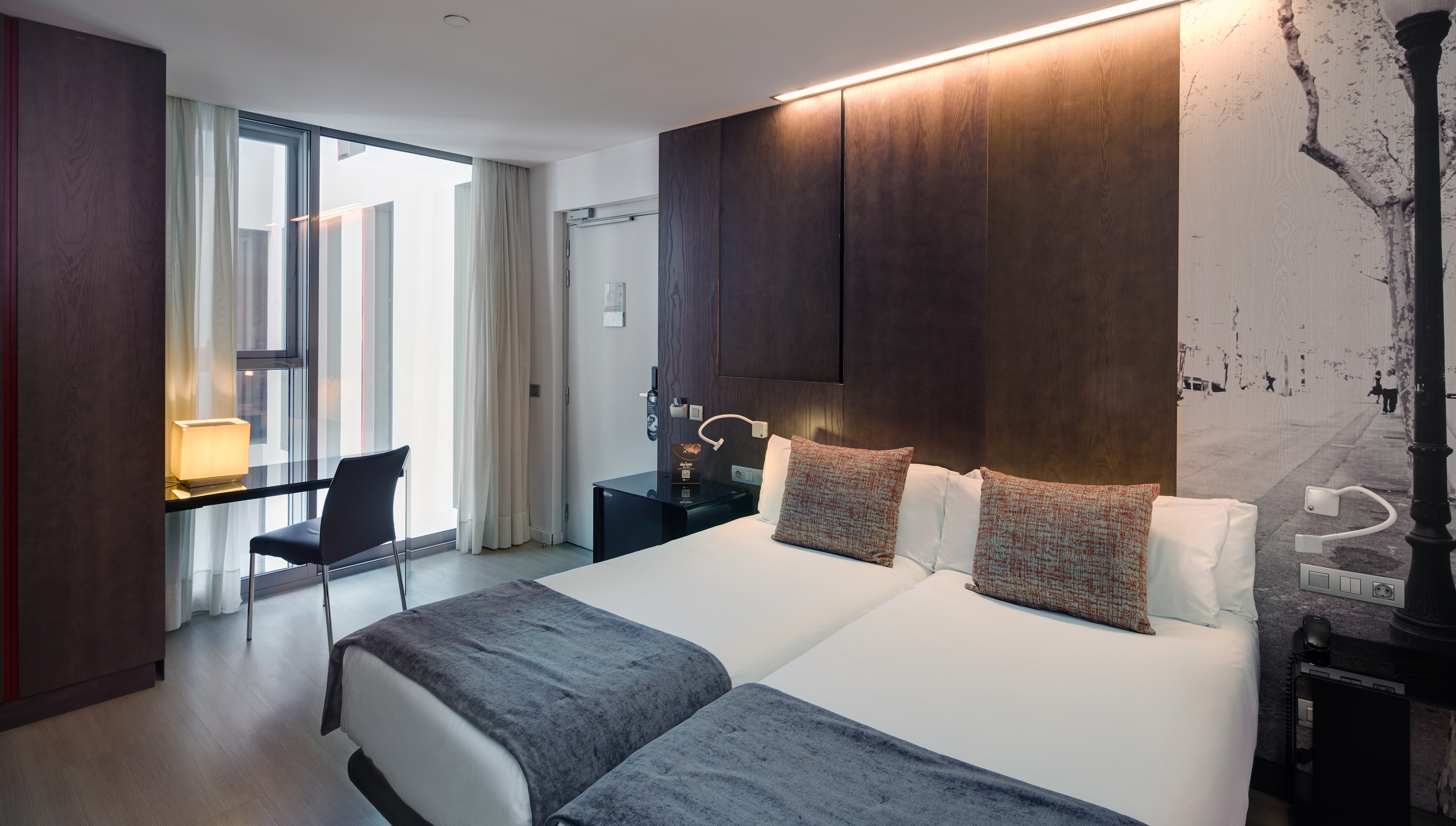 Twin Classic with Views