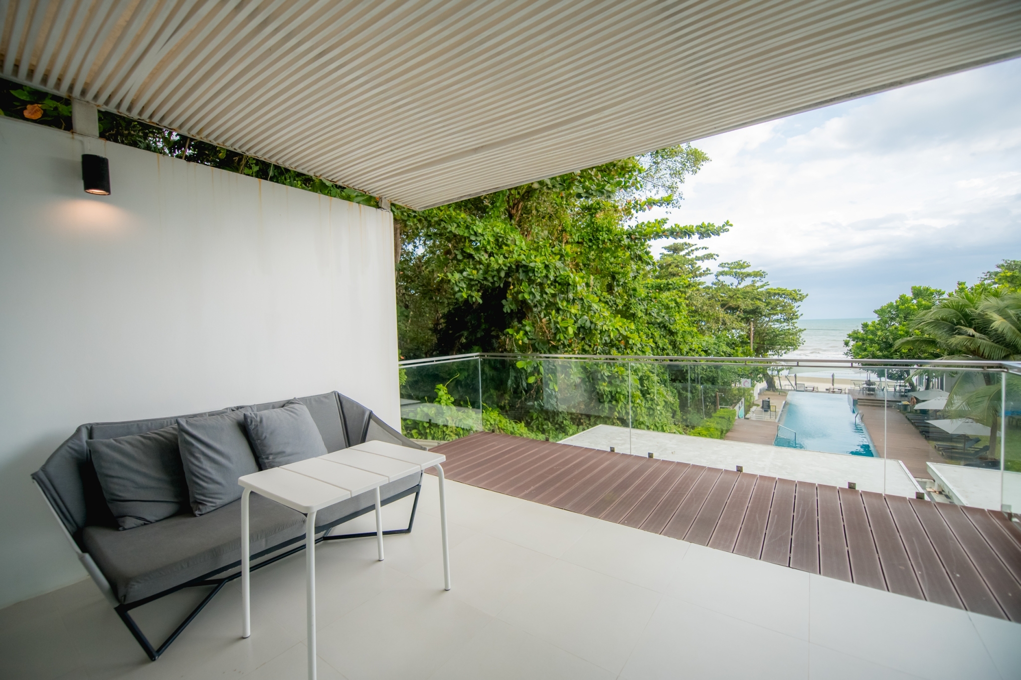 Twin Deluxe Ocean View