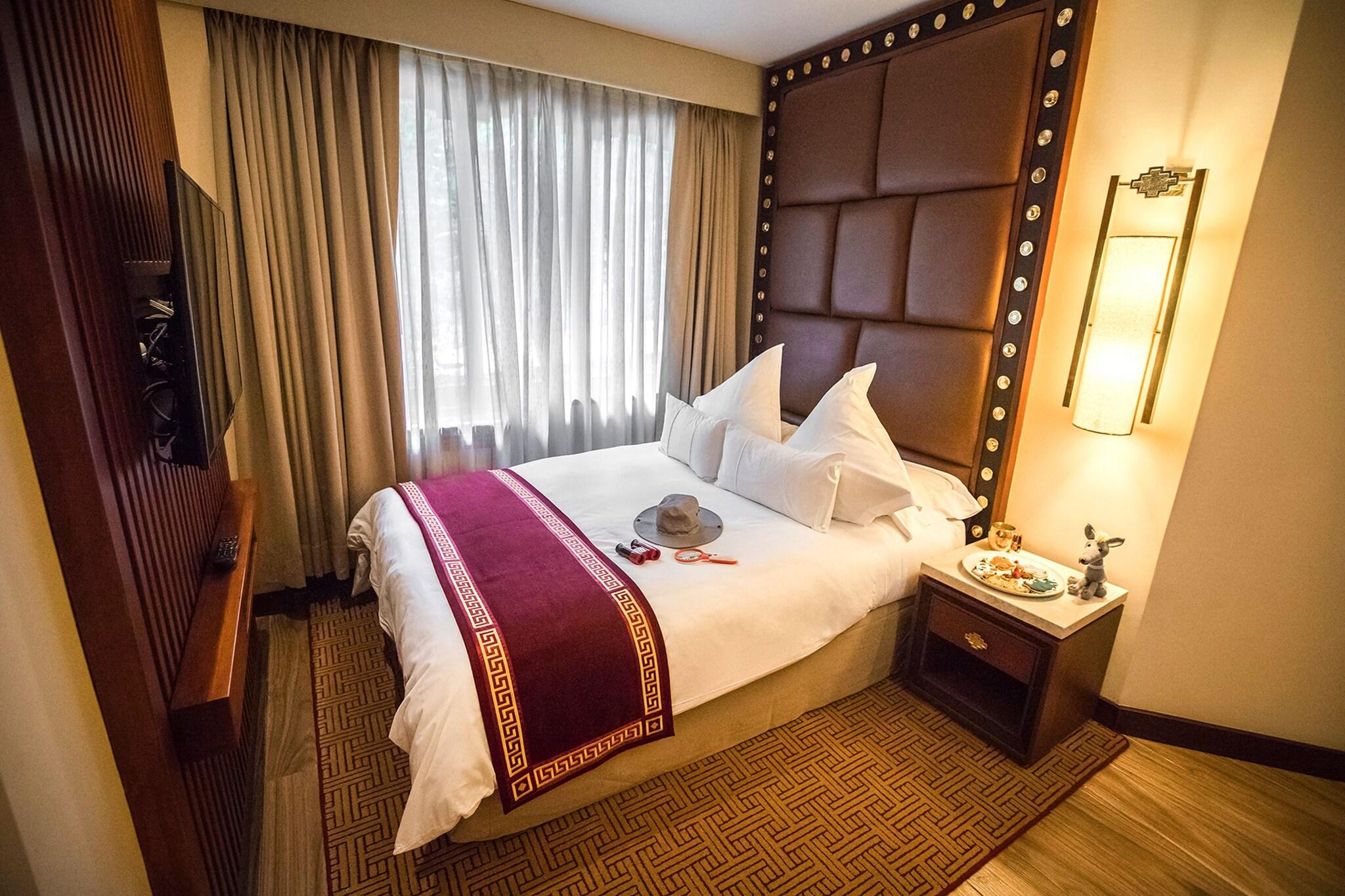 Family Room Garden View