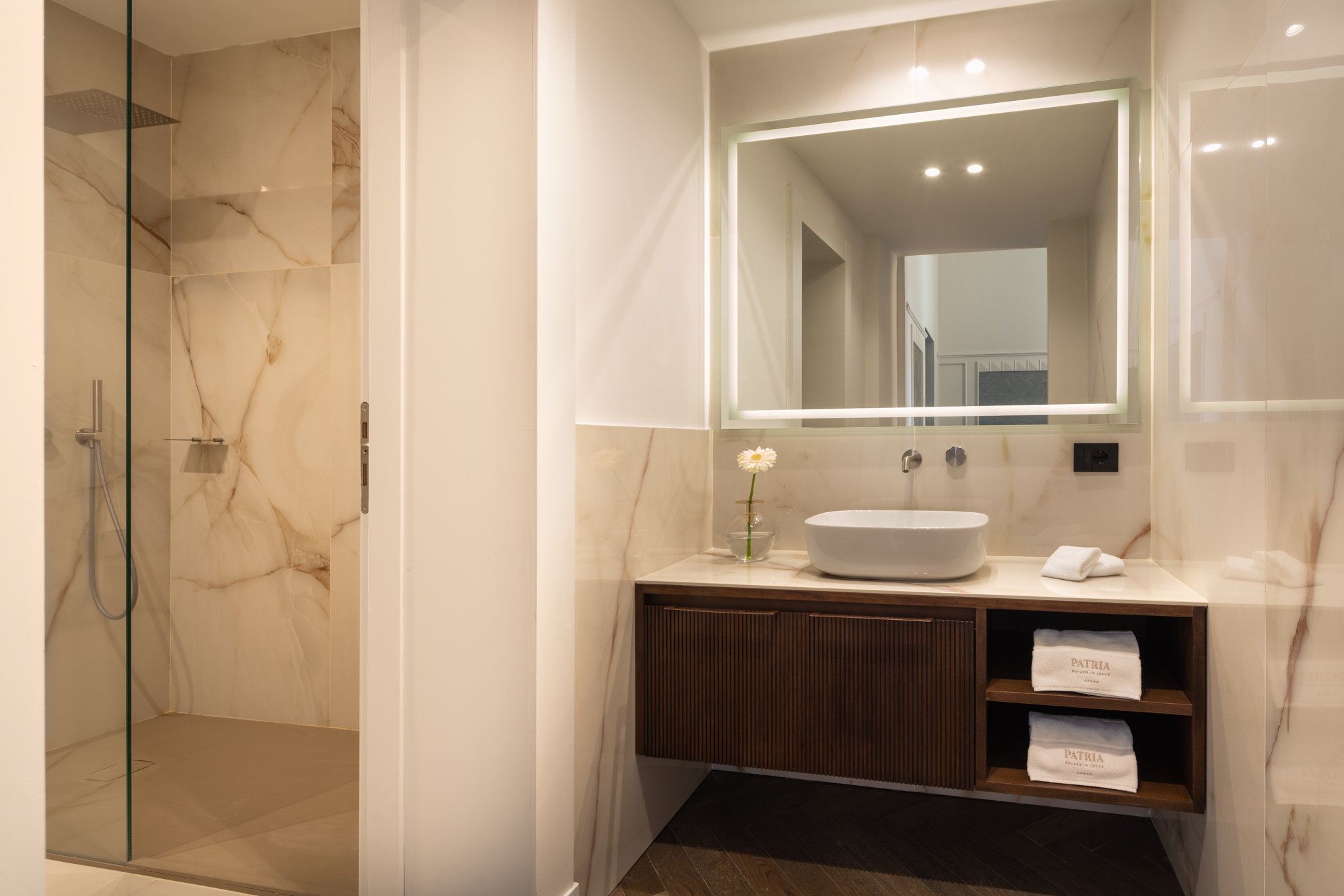 Junior Suite with Views