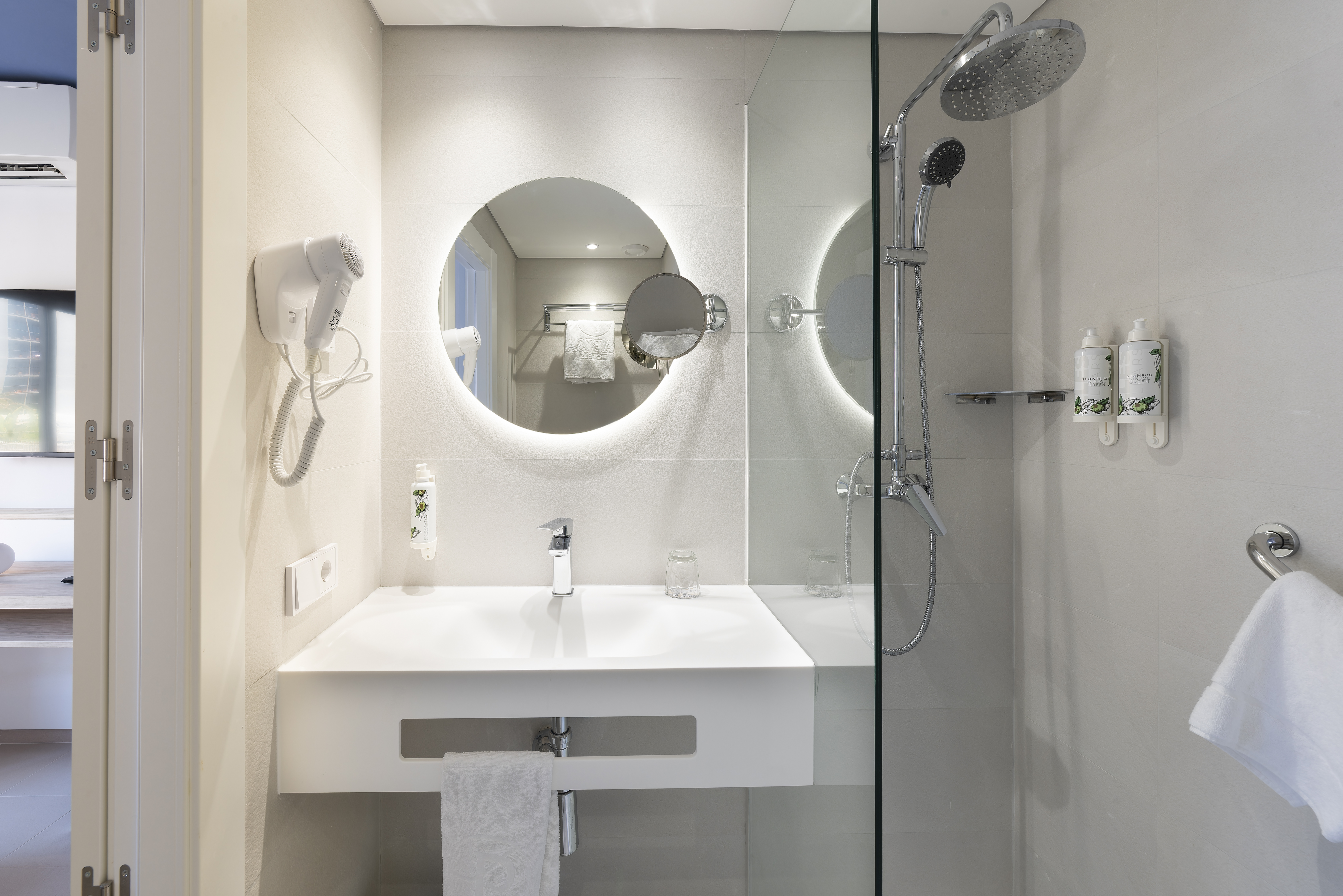 Double or Twin Pool View