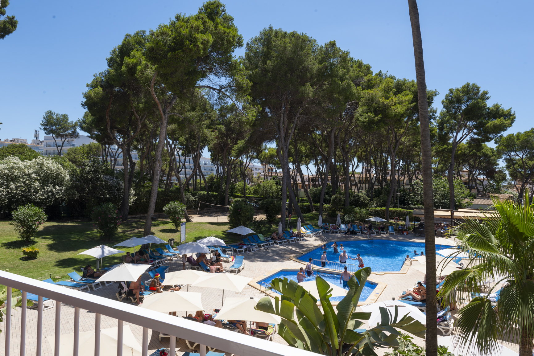 Double or Twin Pool View