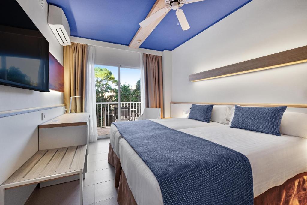 Double or Twin with Balcony