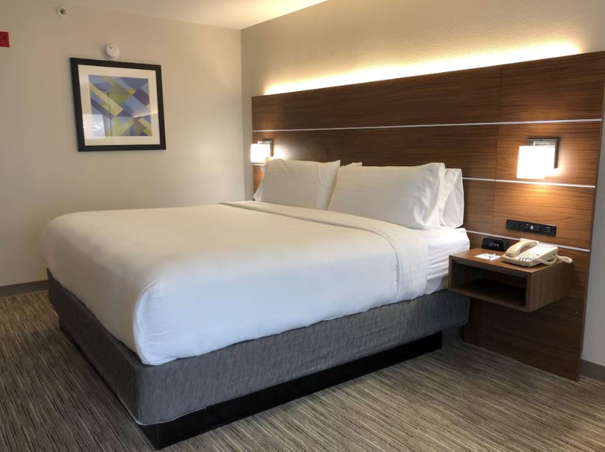 Double Accessible King Size Bed