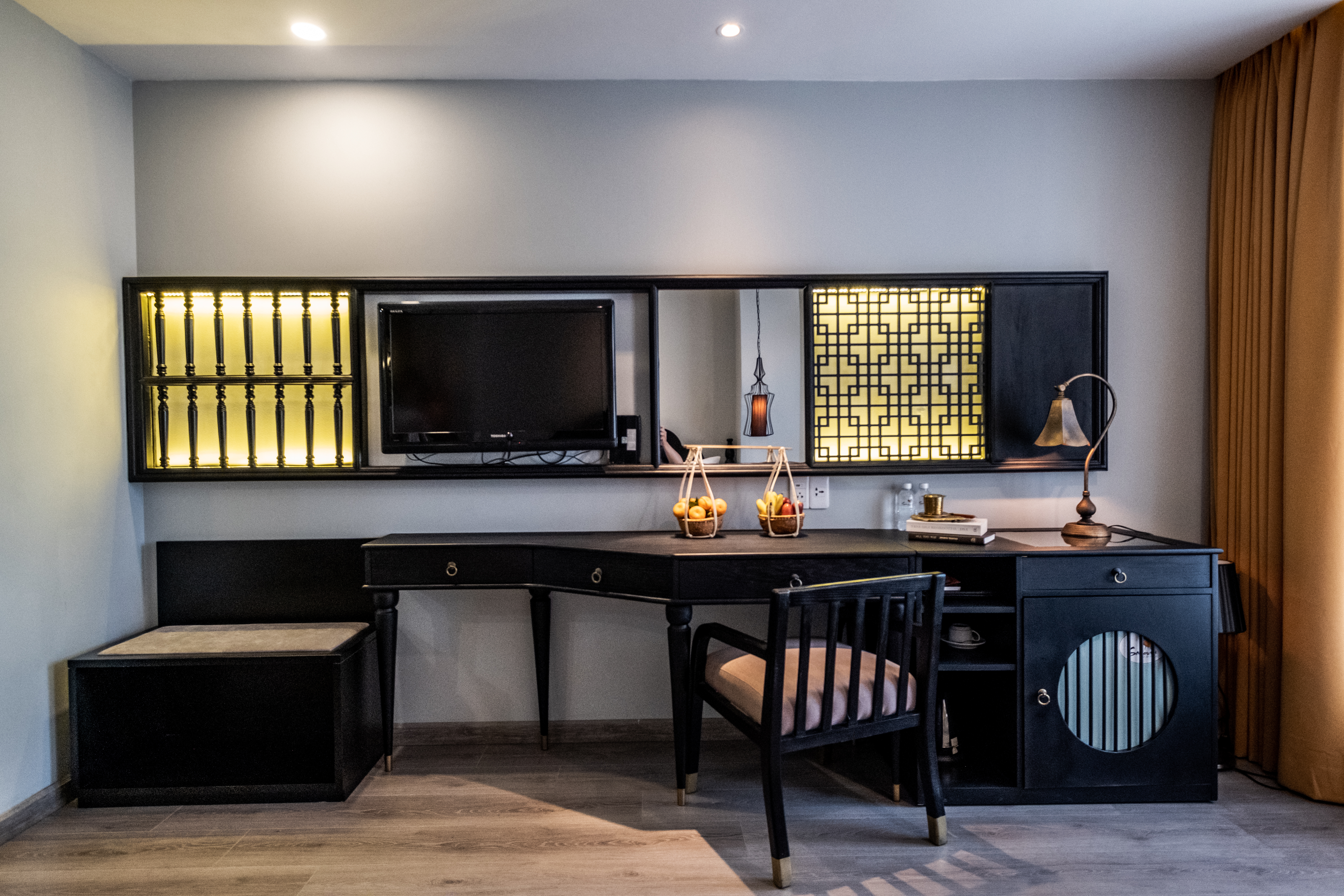 Double Deluxe King Bed