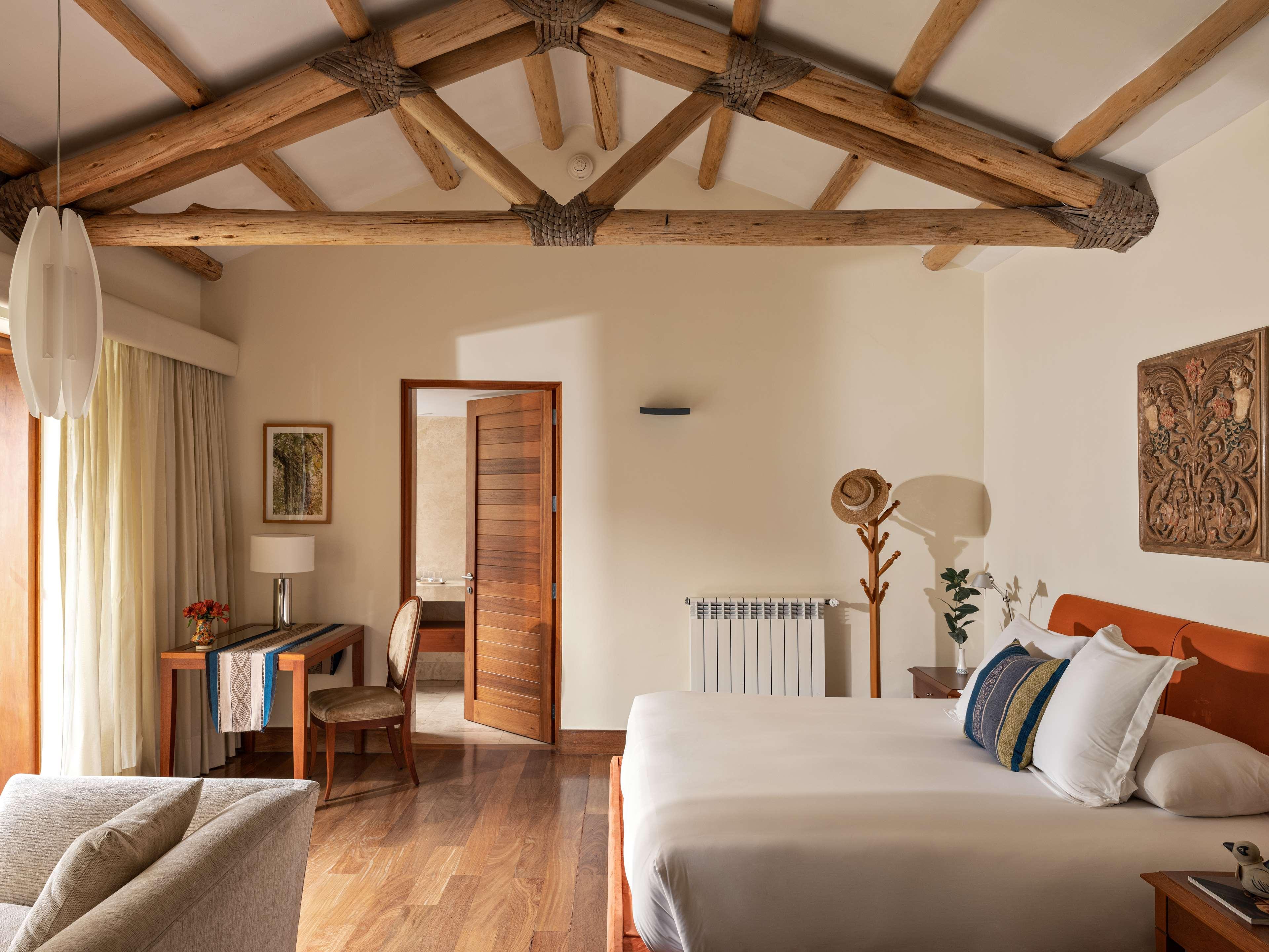 Junior Suite King Size Bed