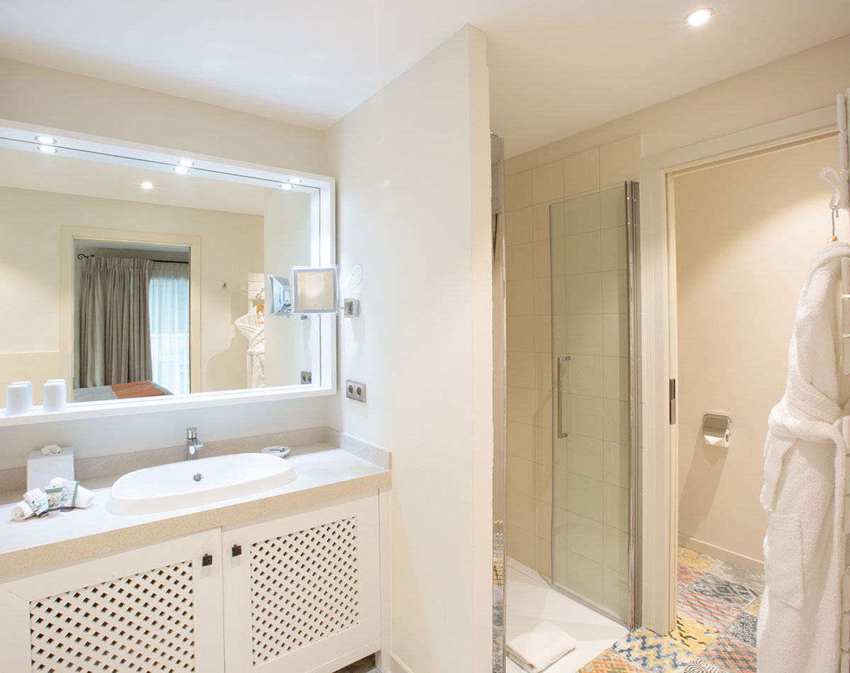 Junior Suite with Jacuzzi