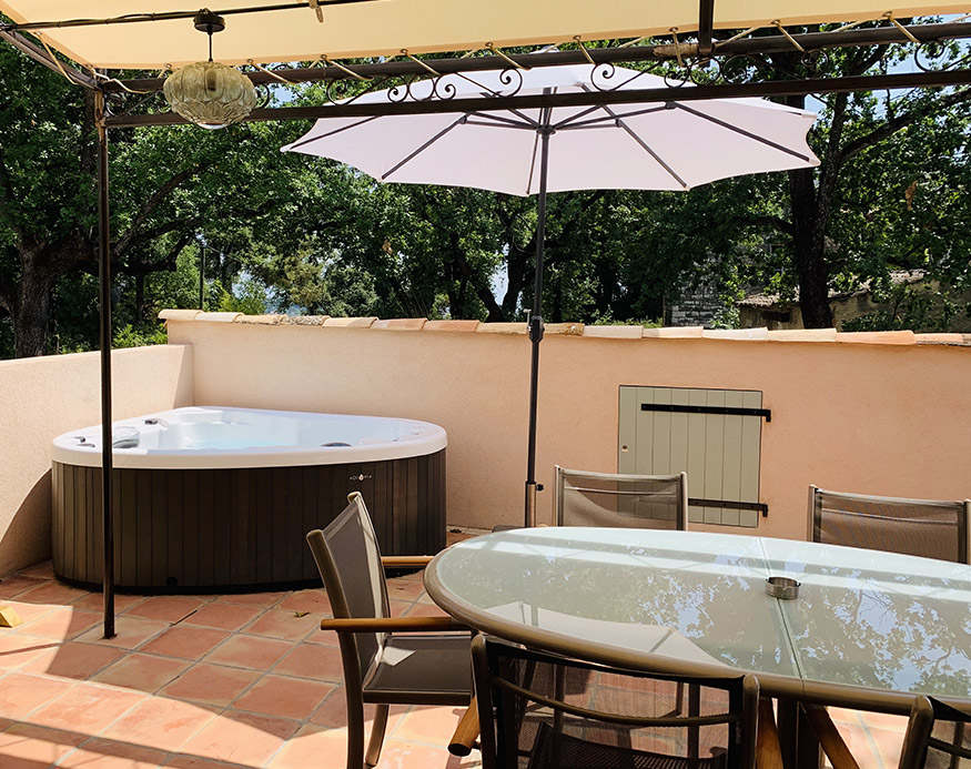 Junior Suite with Jacuzzi