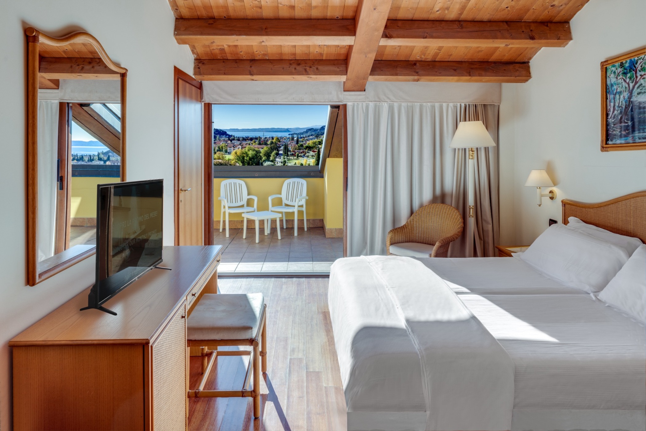 Double or Twin Lake View