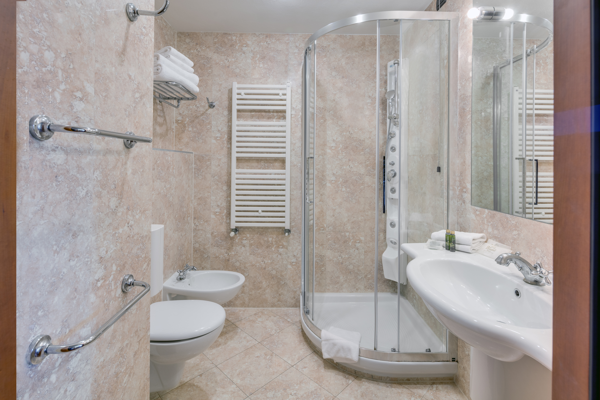 Double or Twin Standard