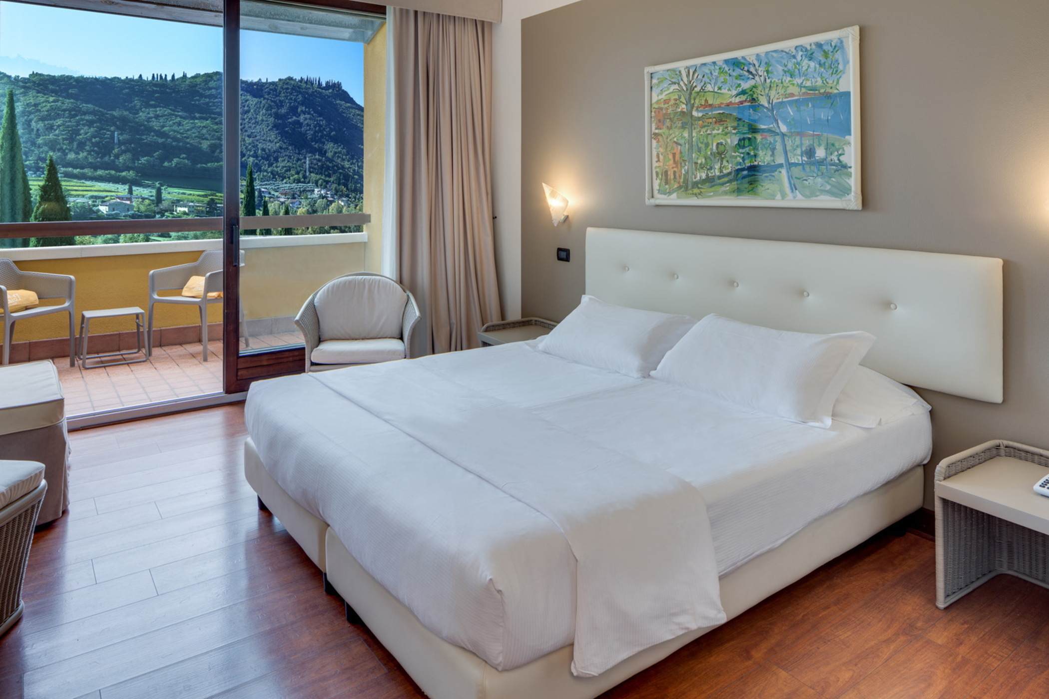 Double or Twin Standard