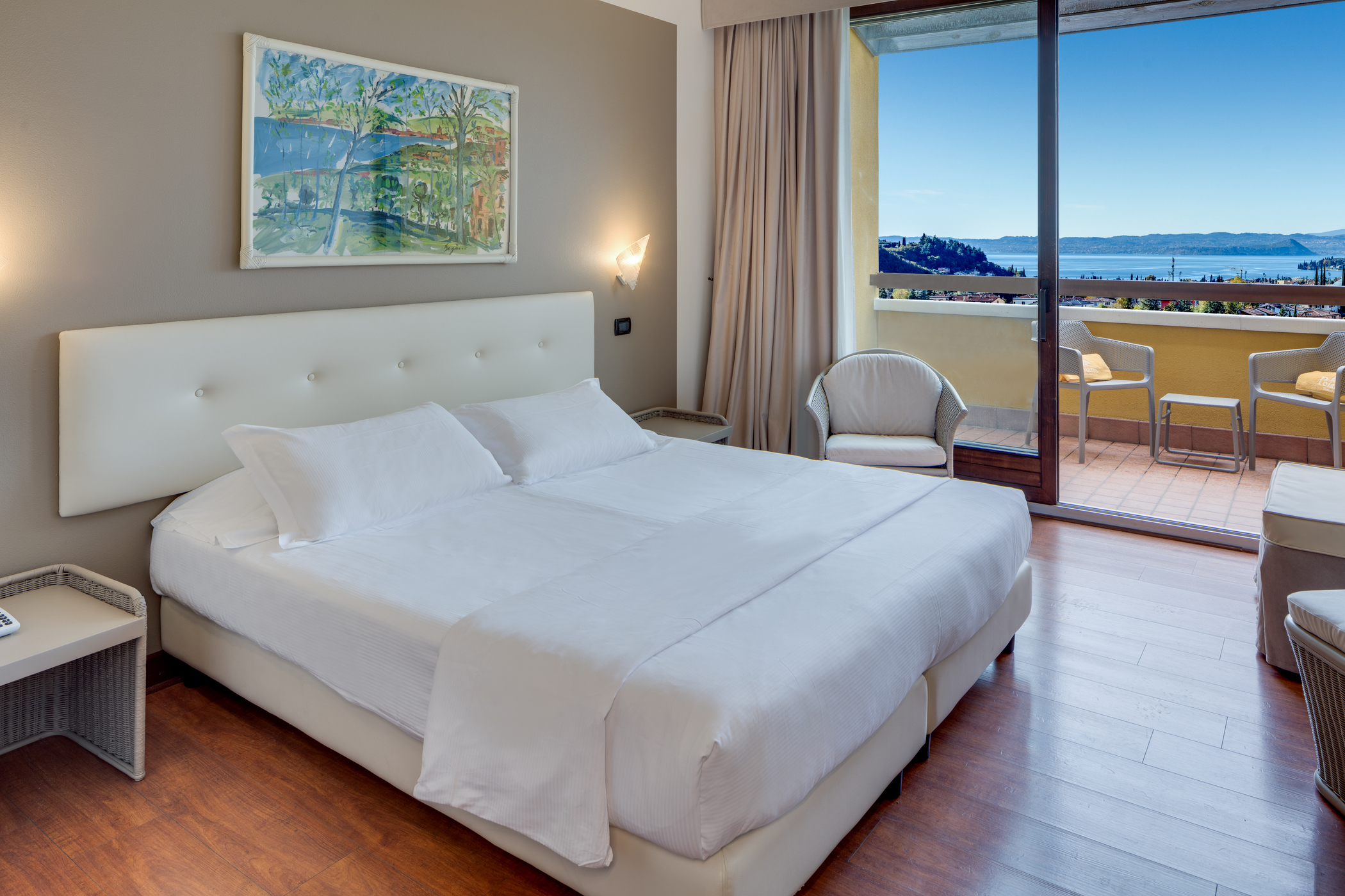 Double or Twin Lake View