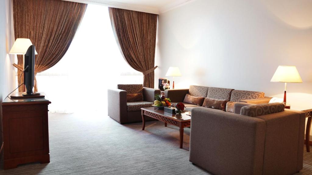 Junior Suite with Views