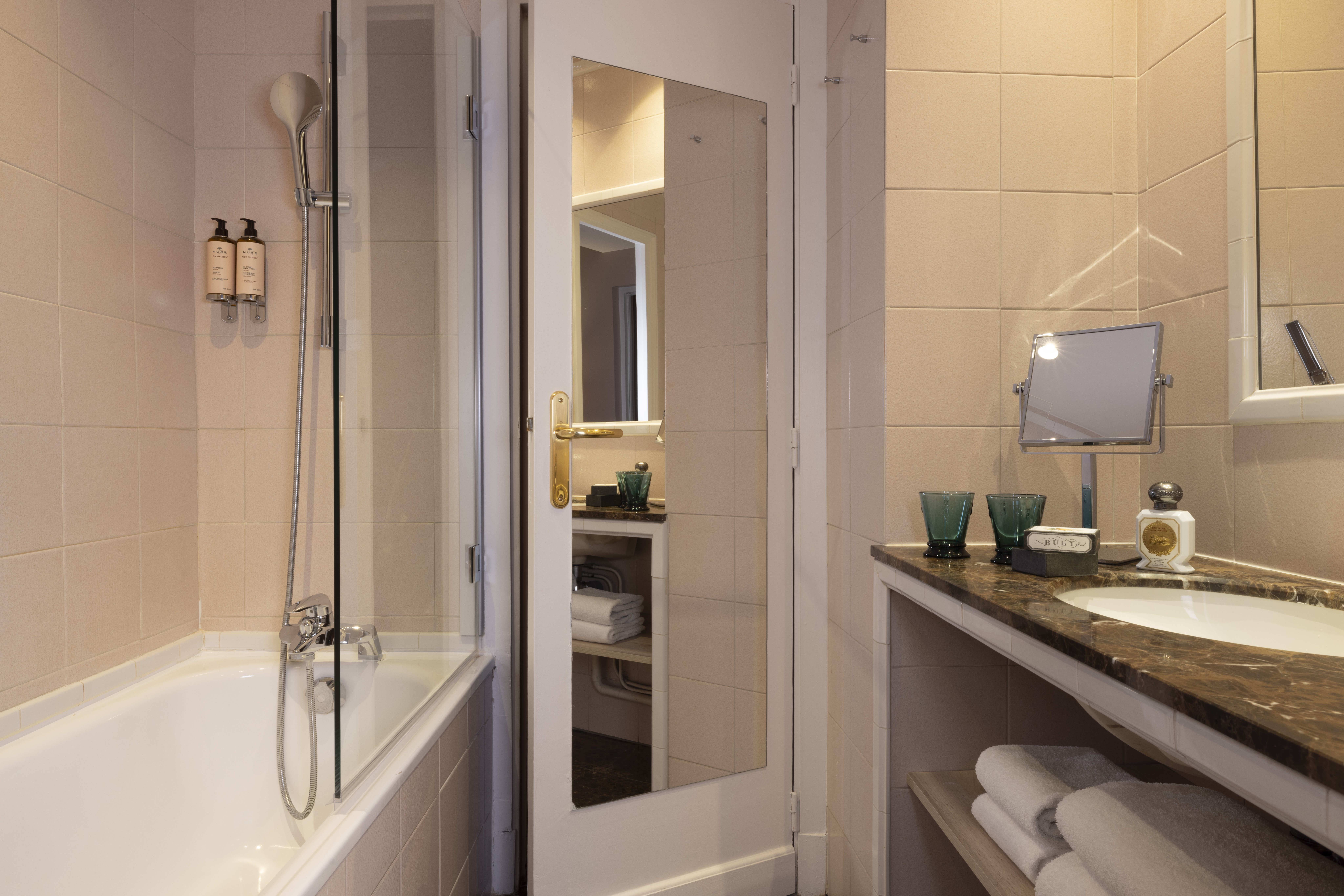 Double Classic with Terrace