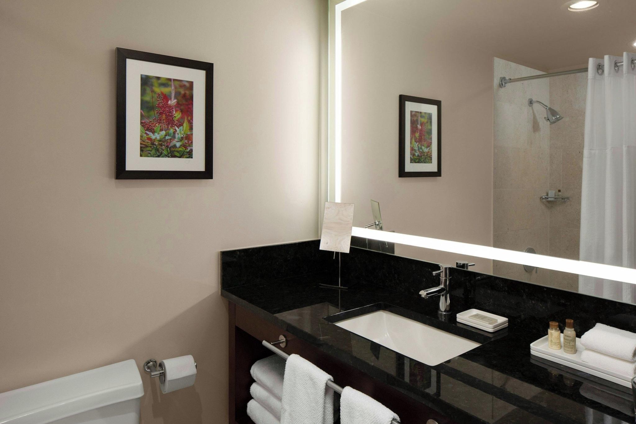 Double Deluxe City View