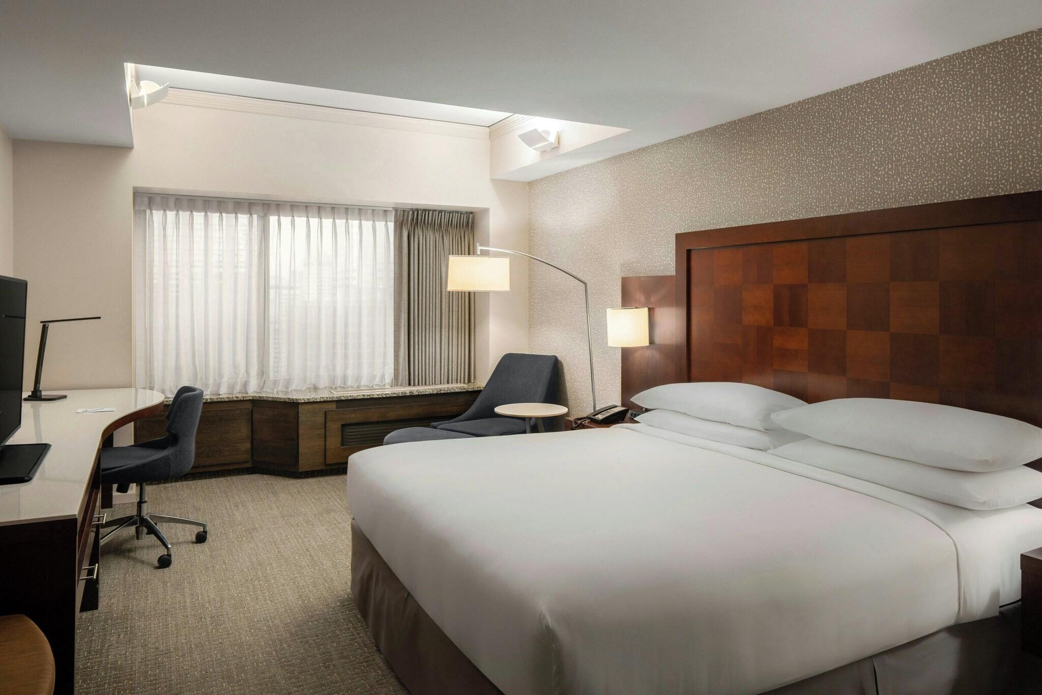 Double Accessible King Size Bed