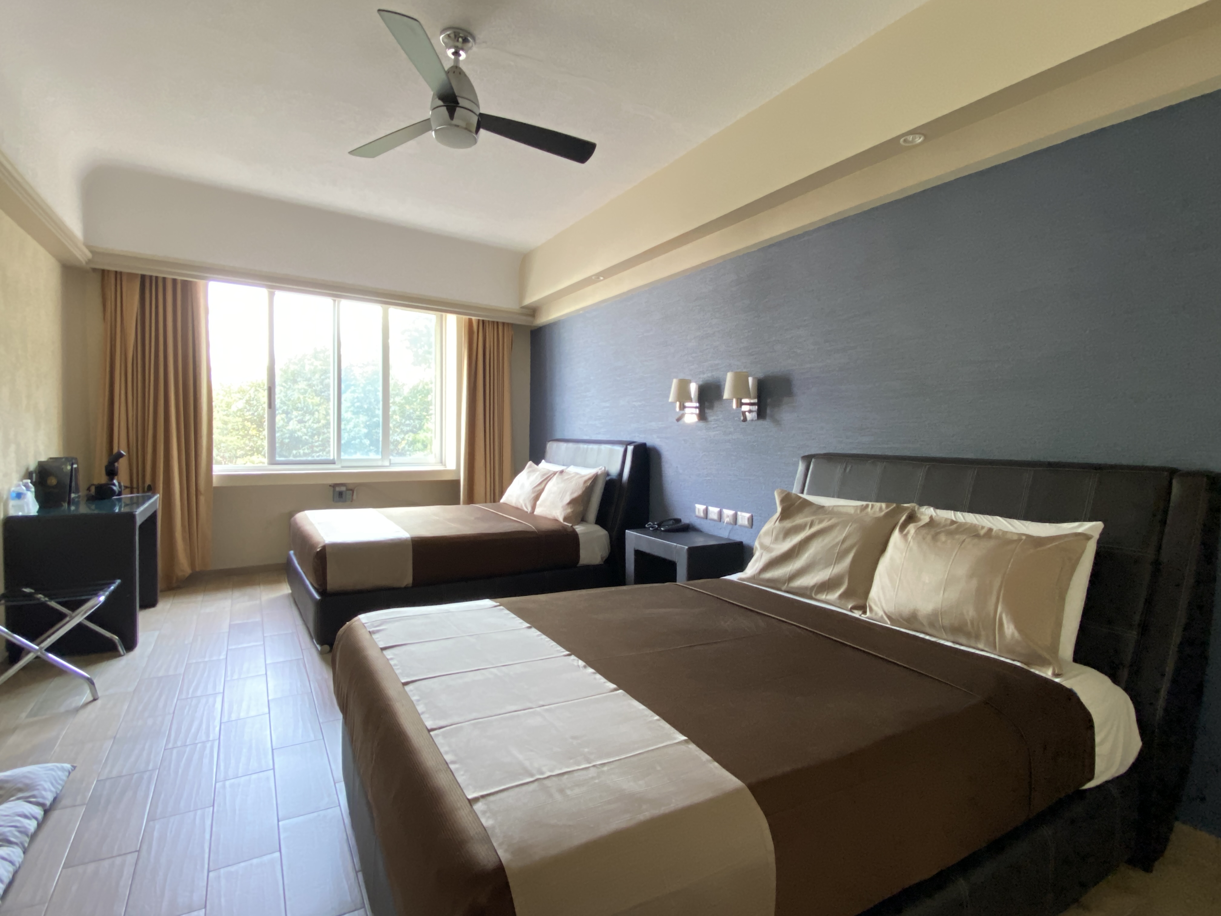 Quadruple Two Double Beds