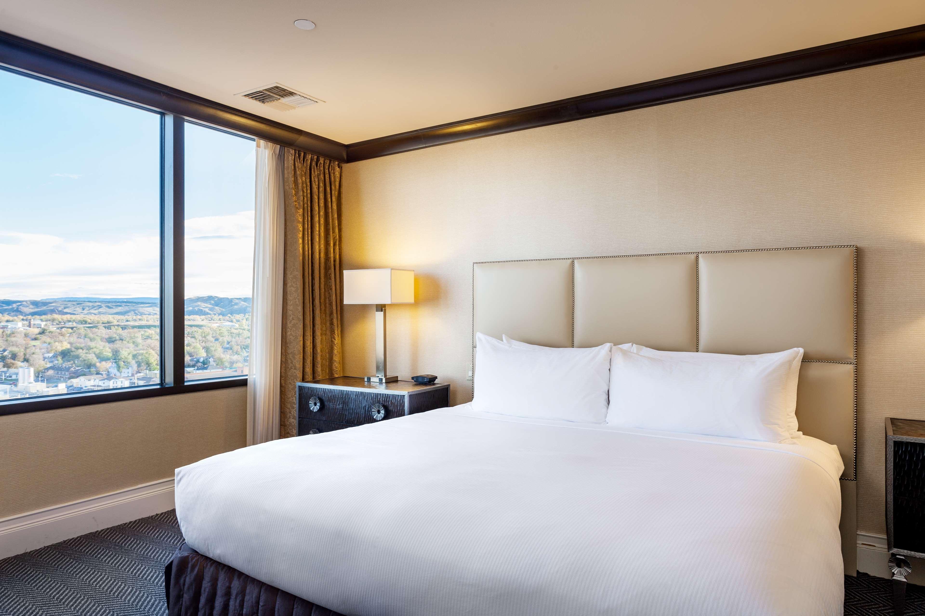 Suite One Bedroom Accessible