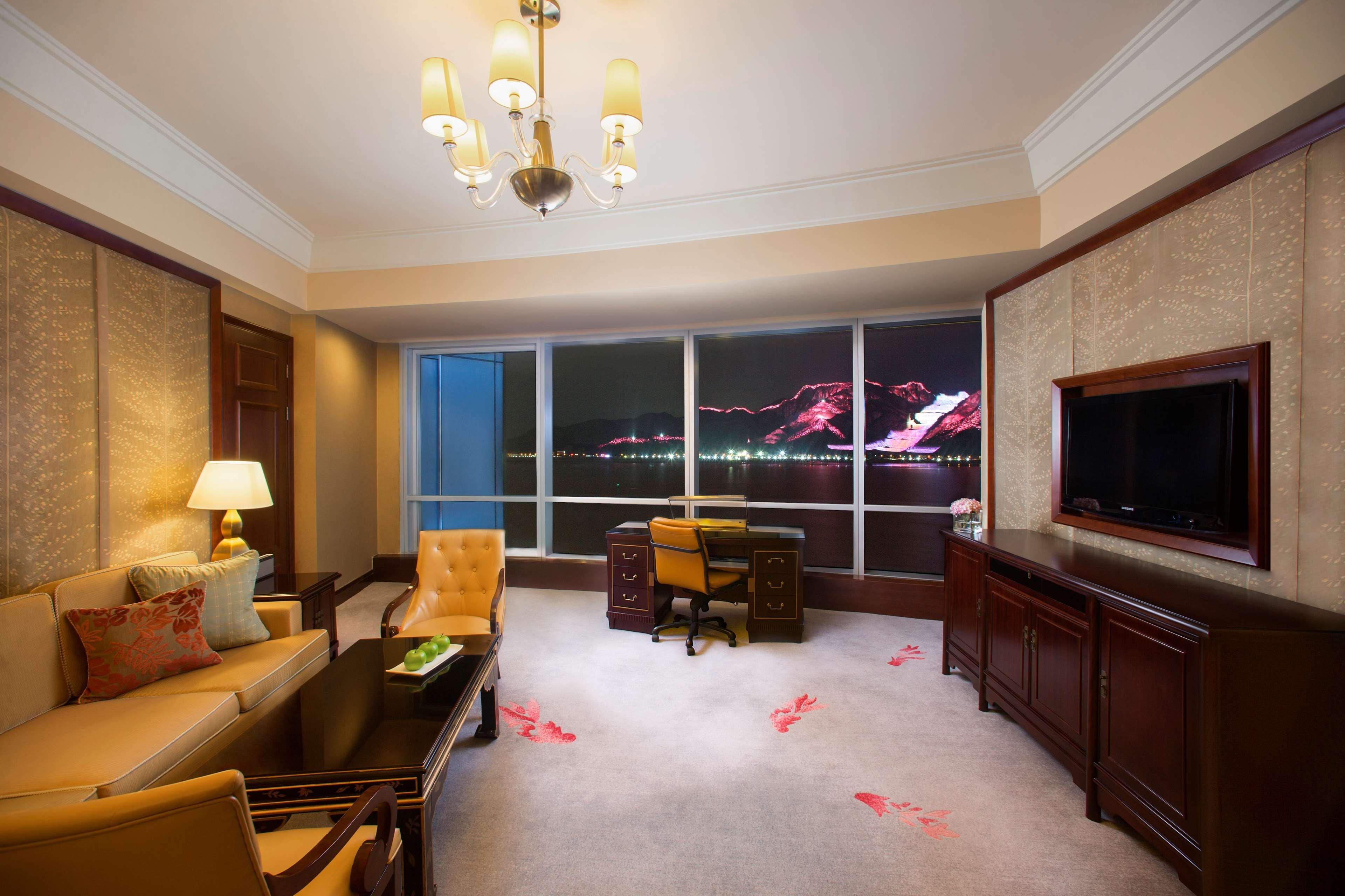 Suite Executive King Bed