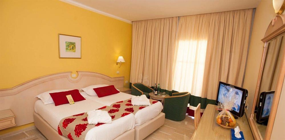 Family Room Standard