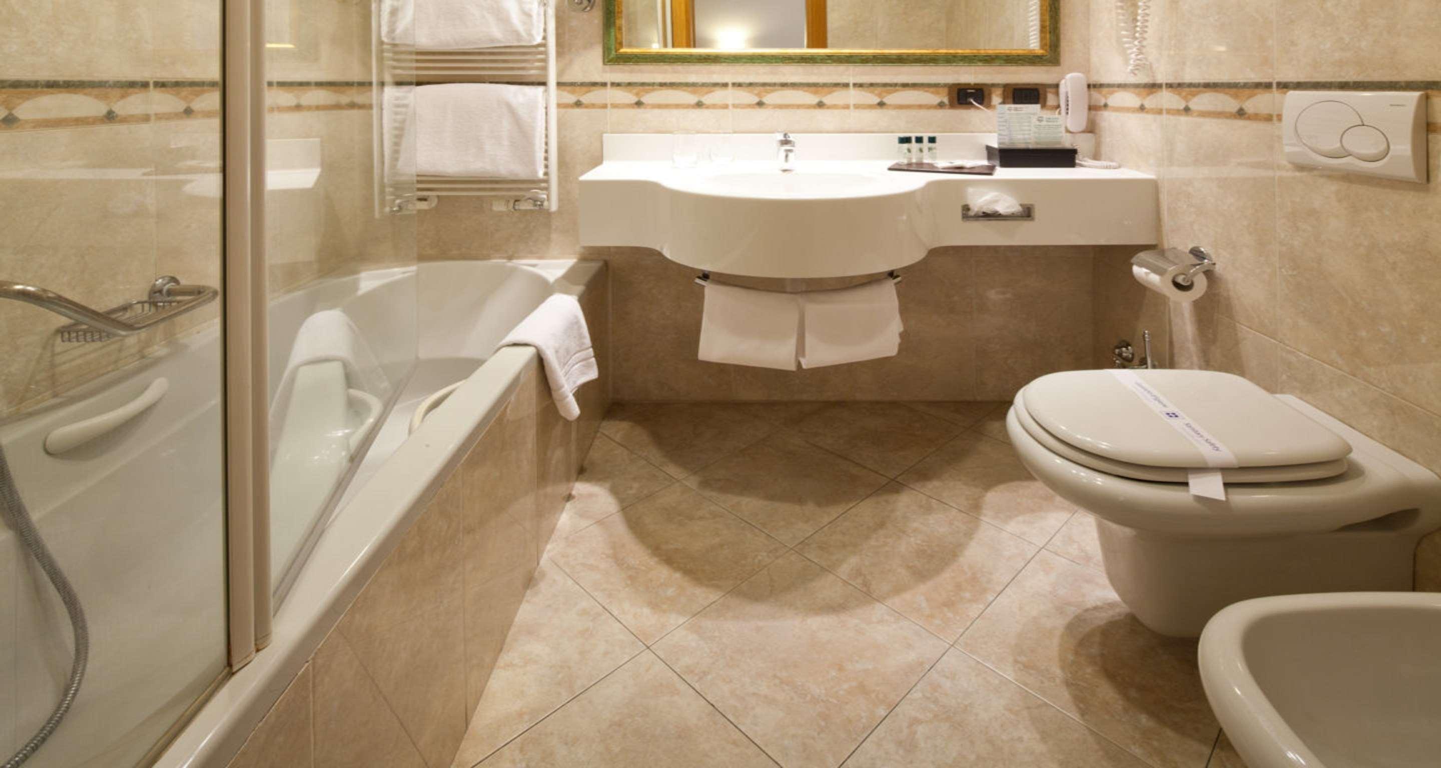 Triple King Size Bed