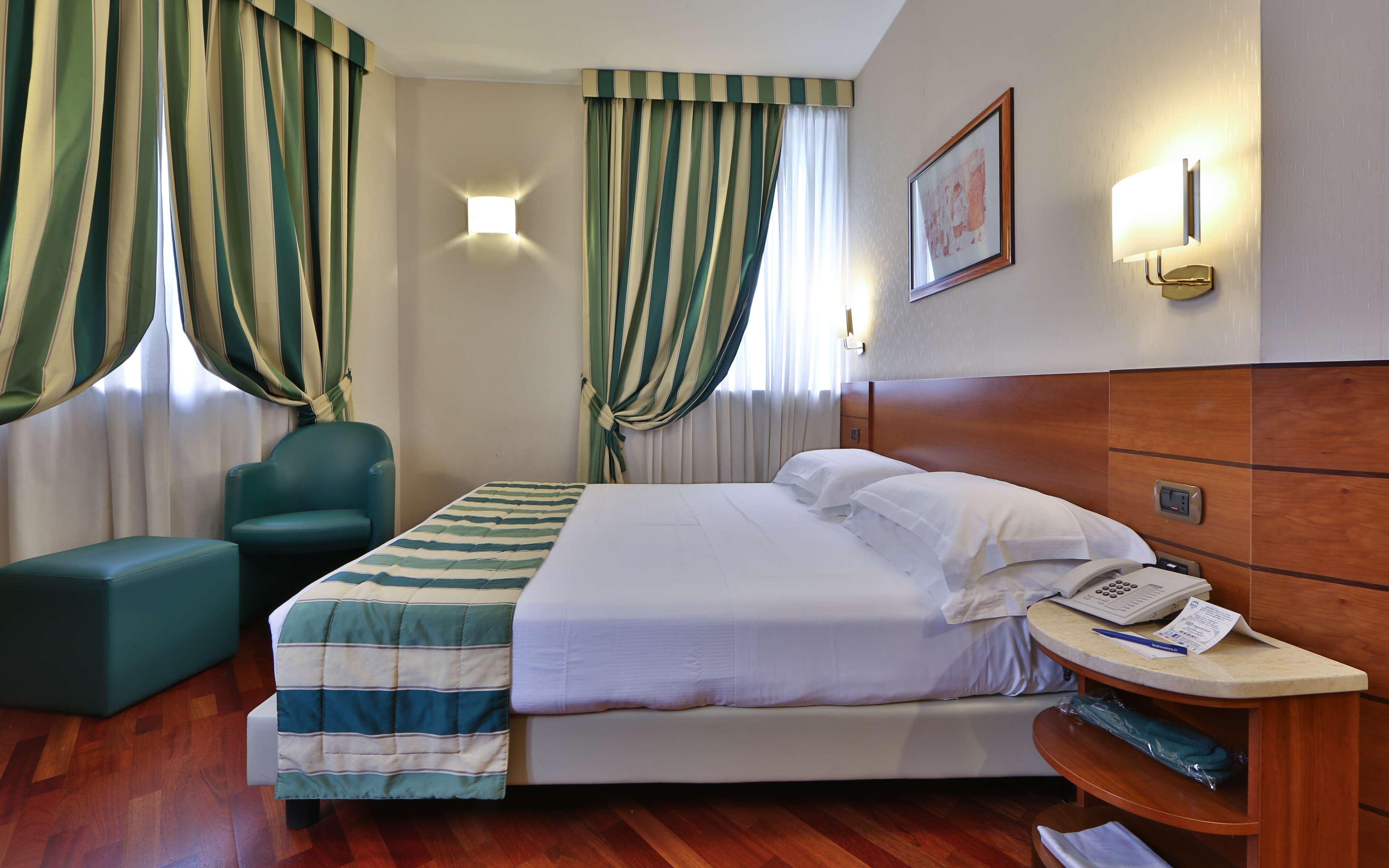 Quadruple Three Beds